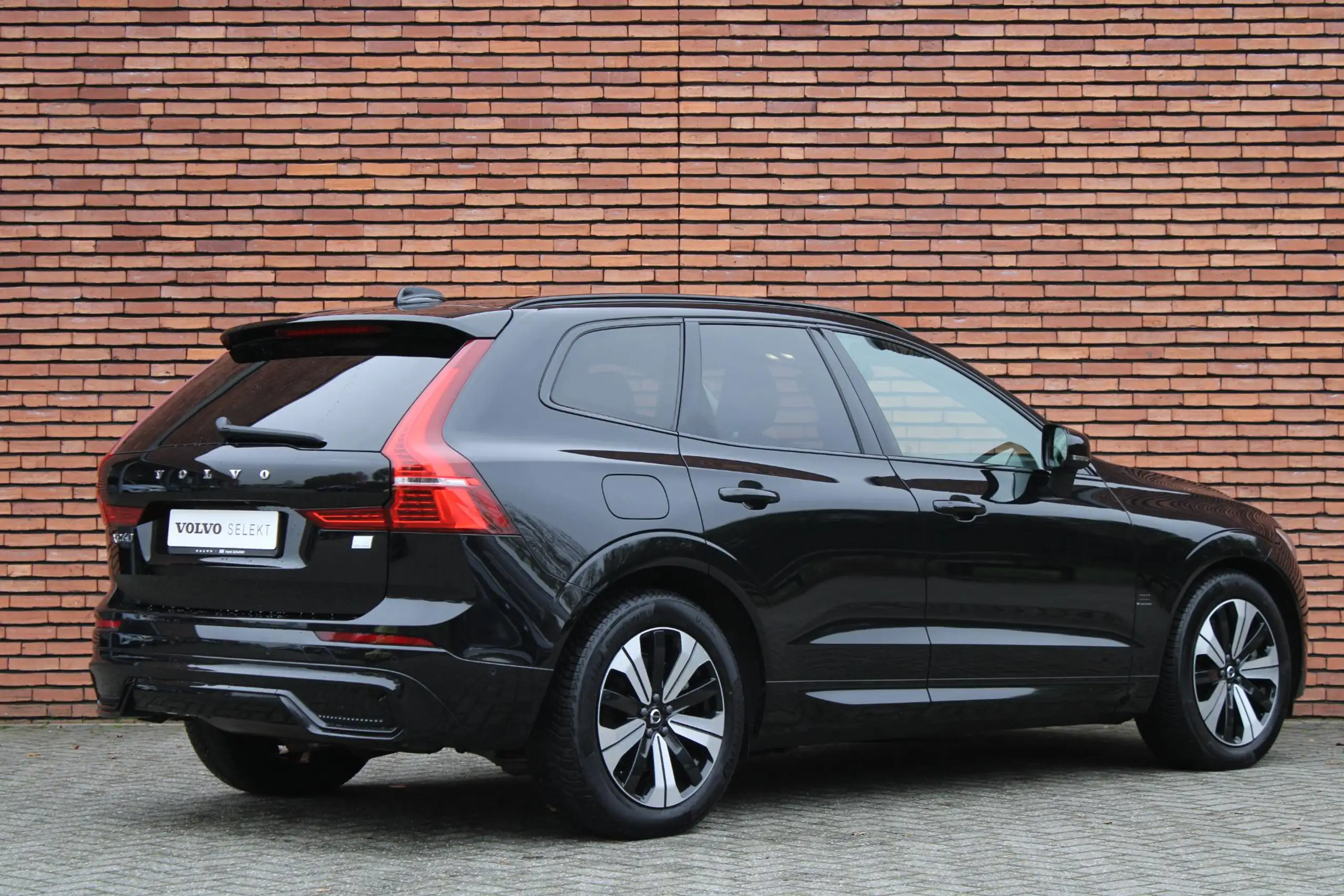 Volvo - XC60