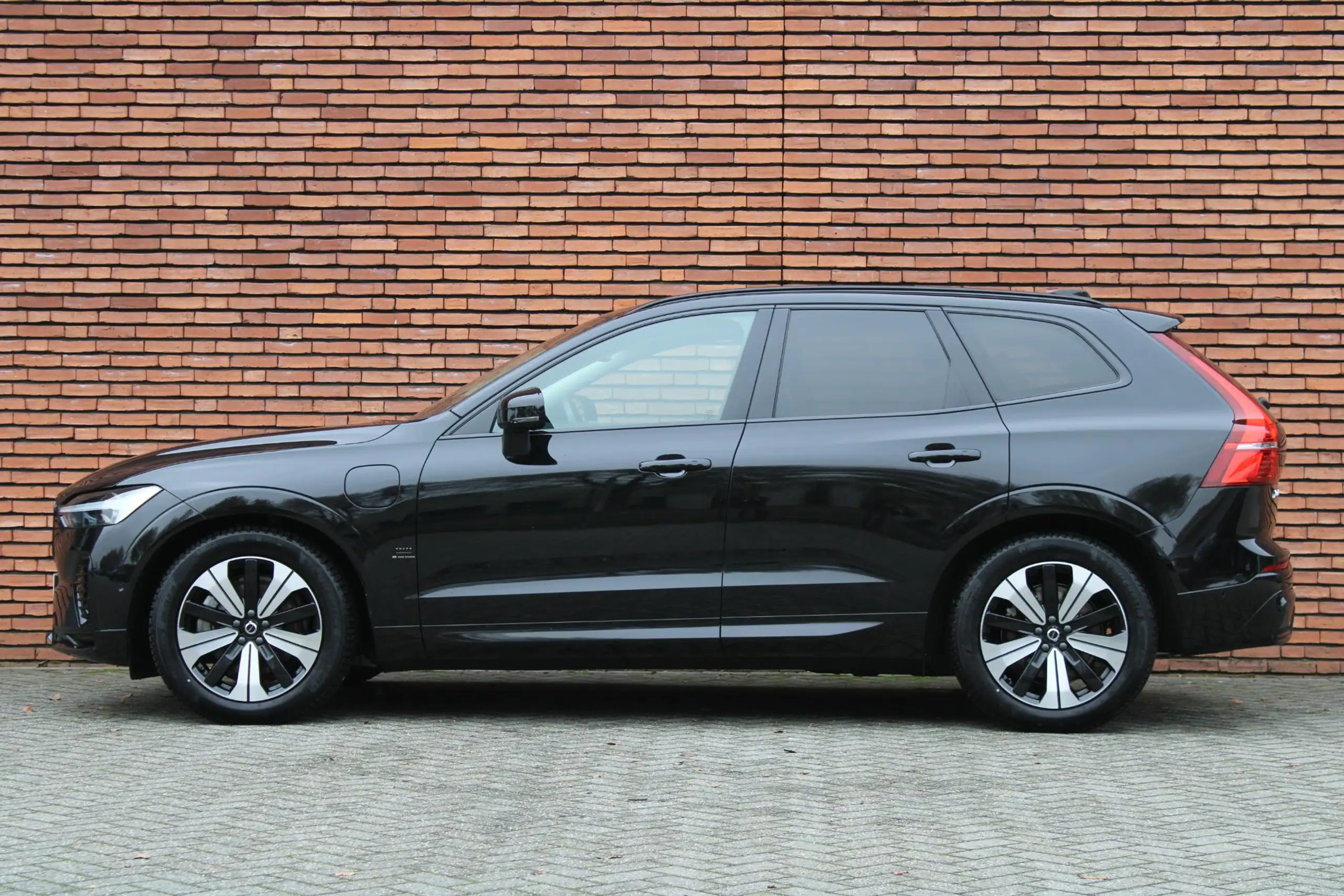 Volvo - XC60