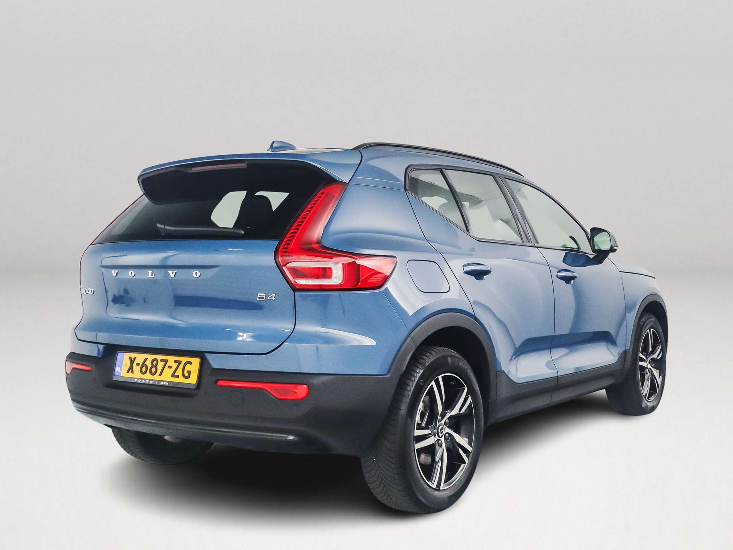 Volvo - XC40