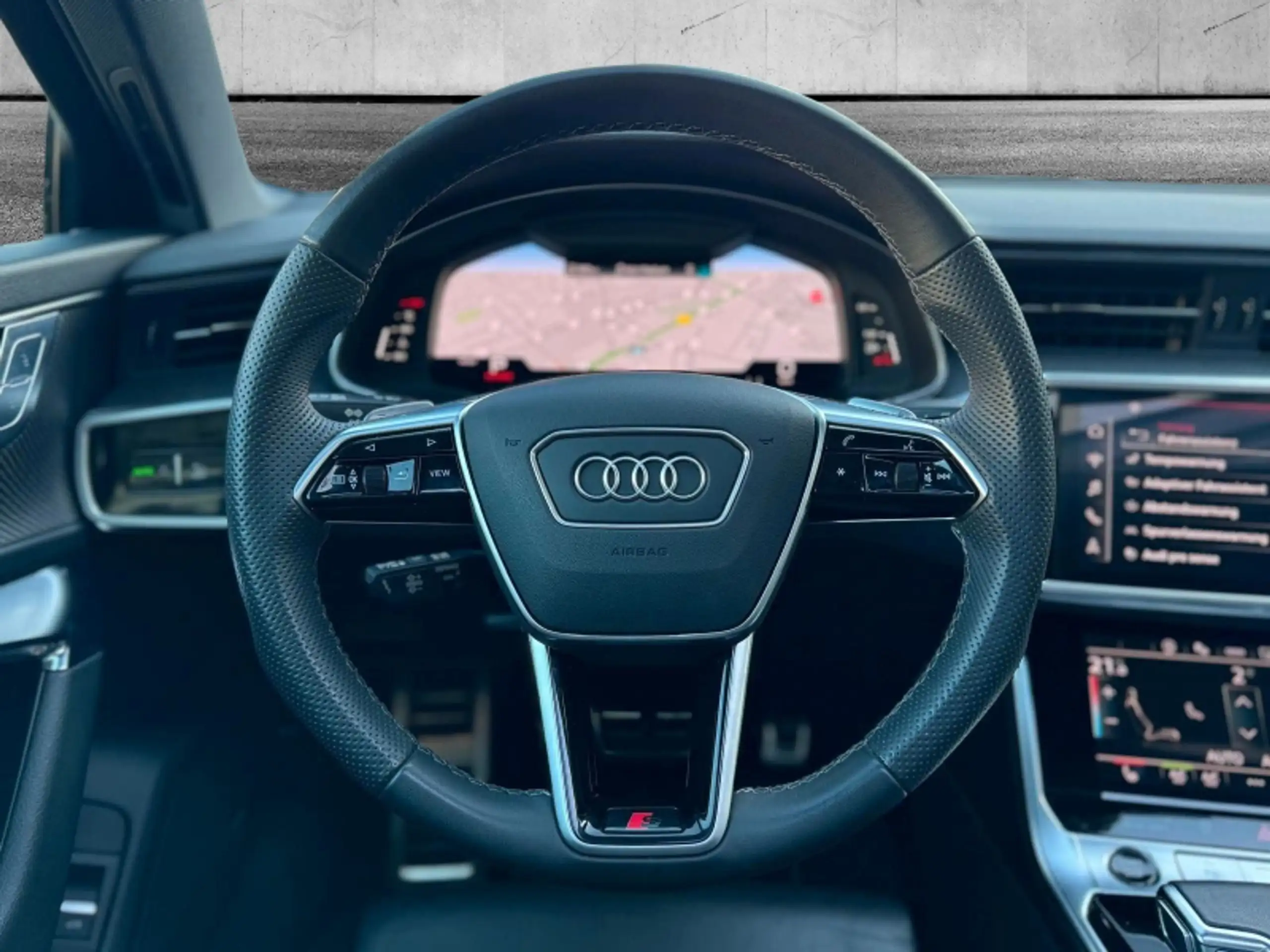 Audi - A6