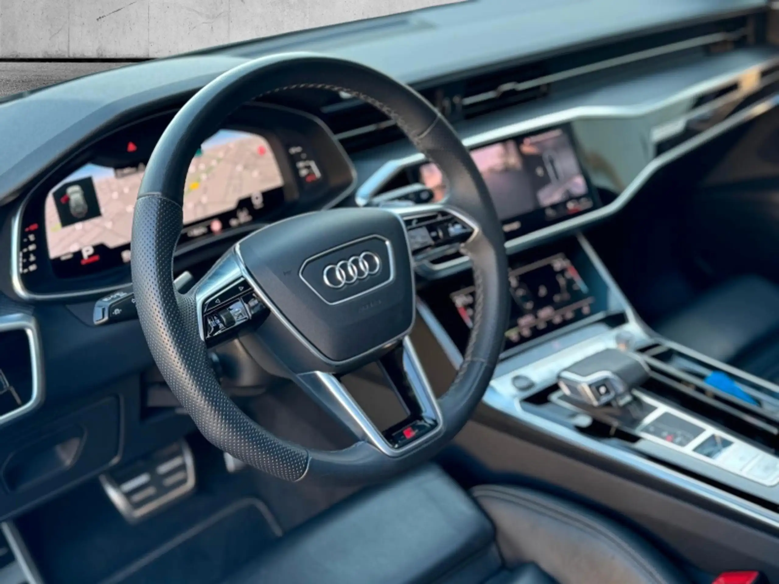 Audi - A6