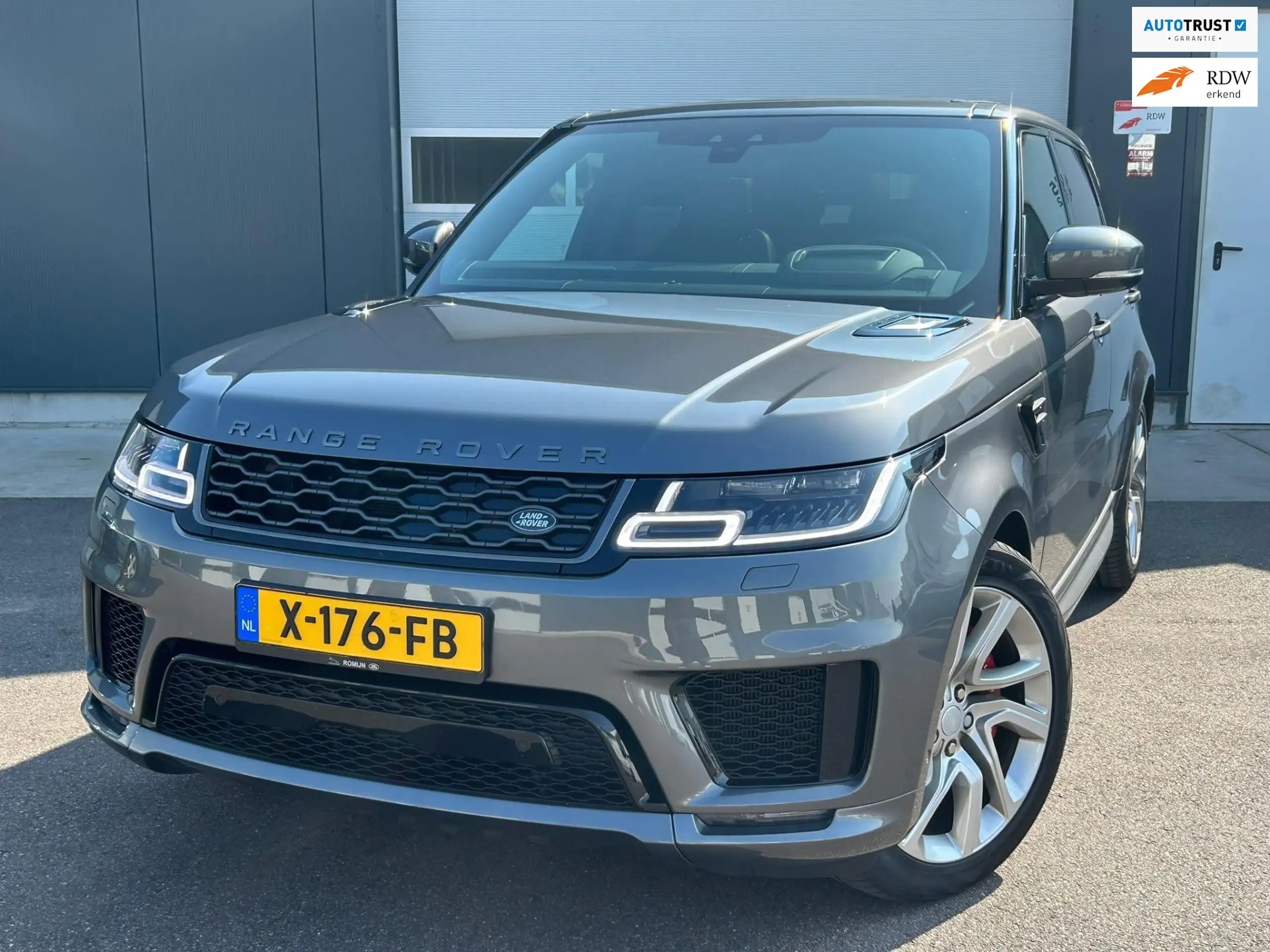 Land Rover - Range Rover Sport