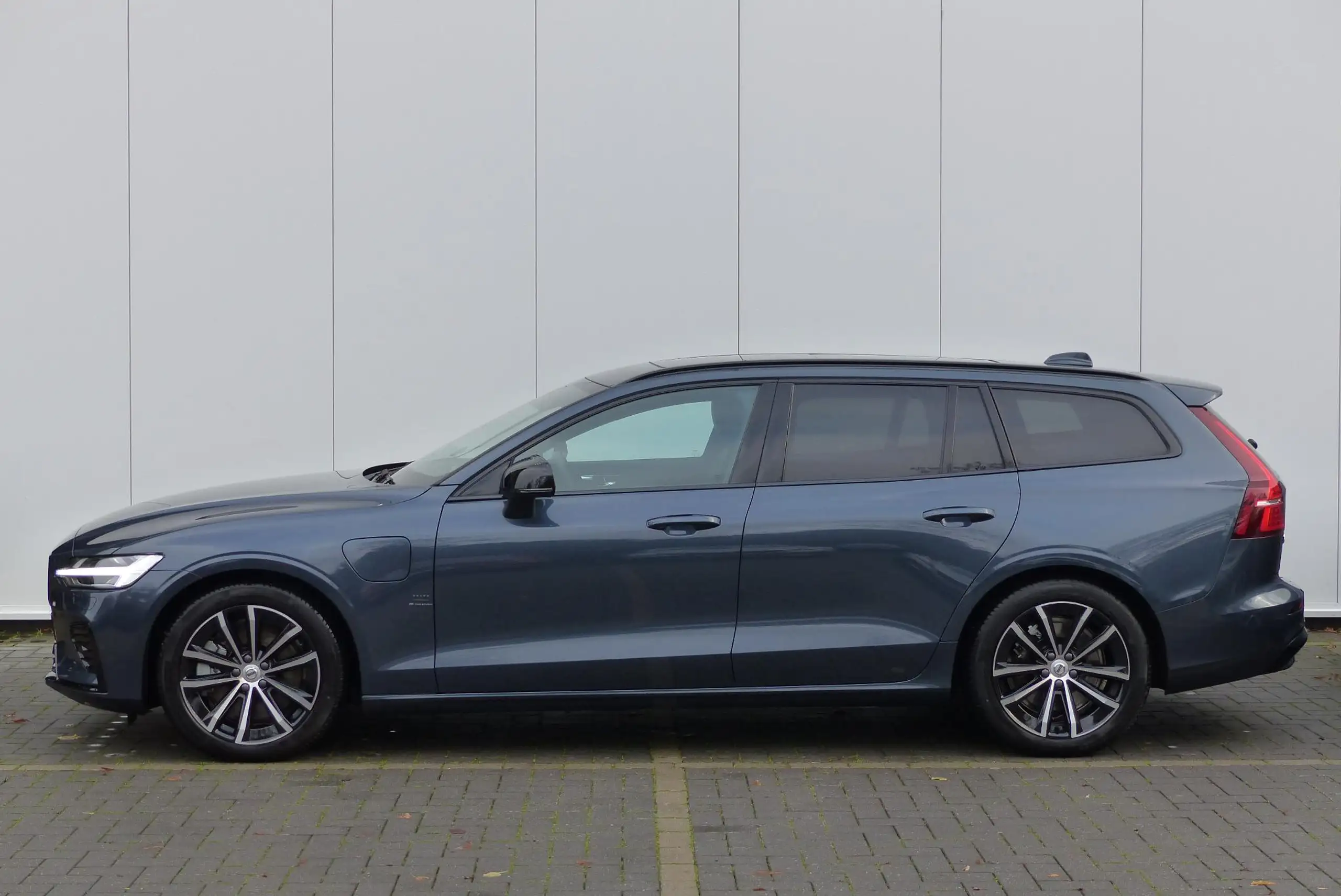 Volvo - V60