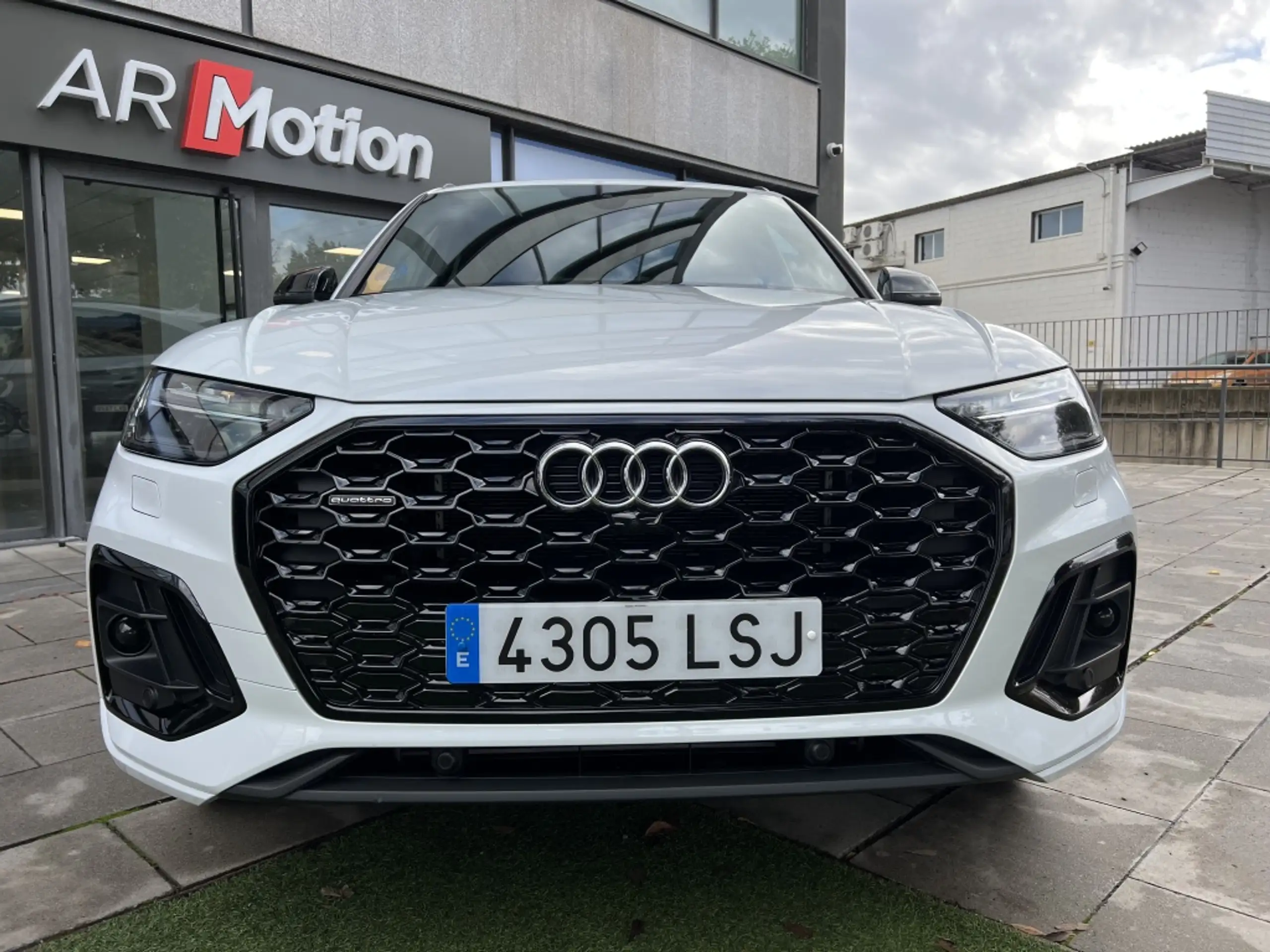 Audi - Q5