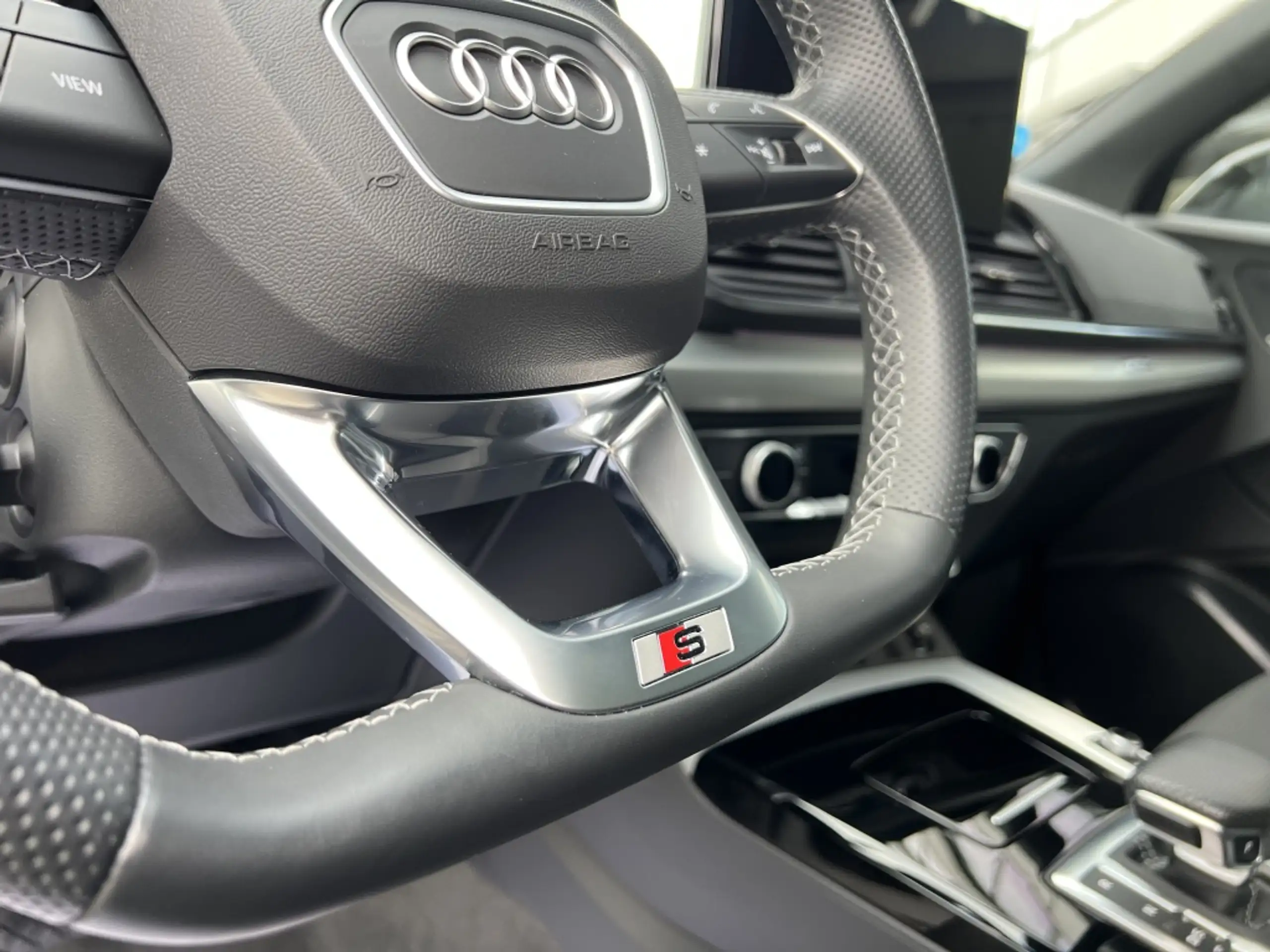 Audi - Q5