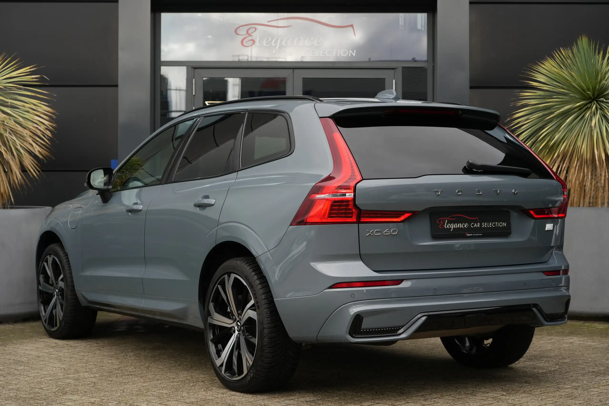 Volvo - XC60