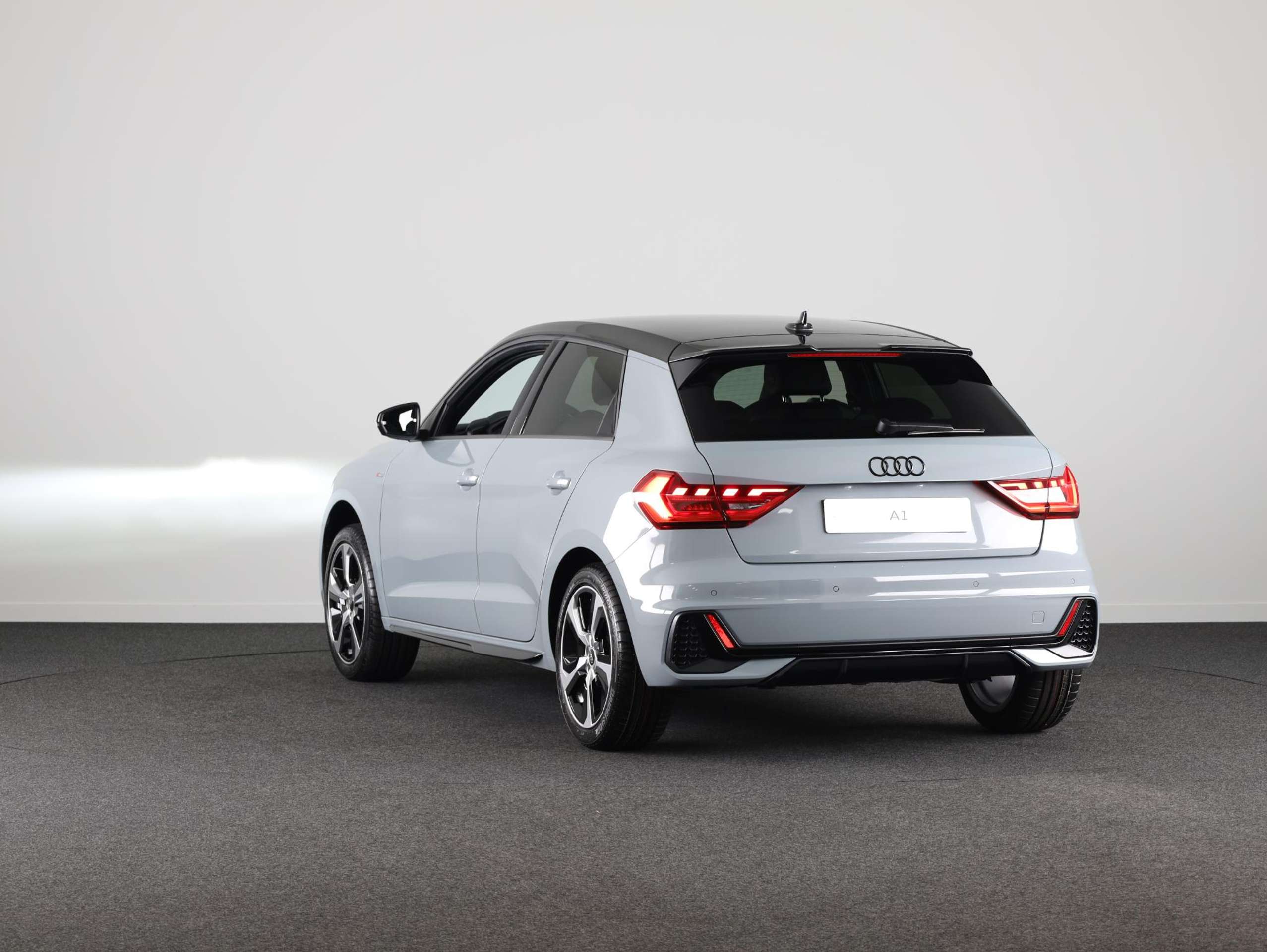 Audi - A1