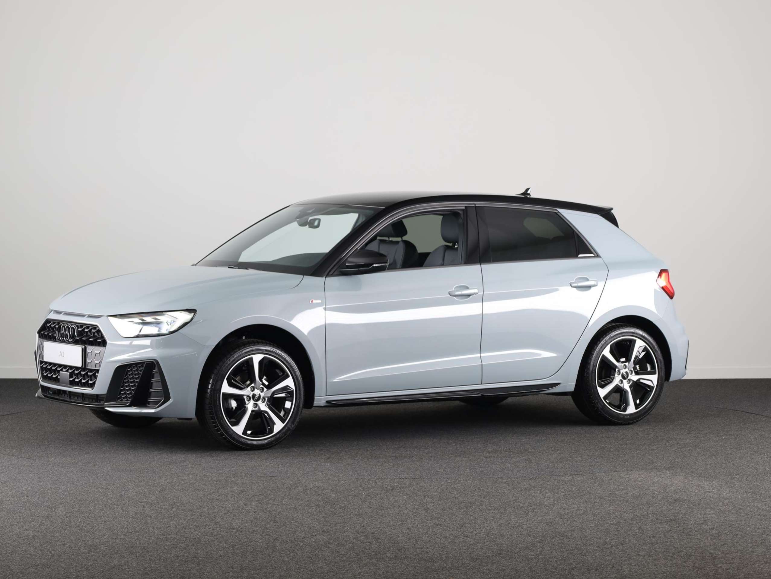 Audi - A1