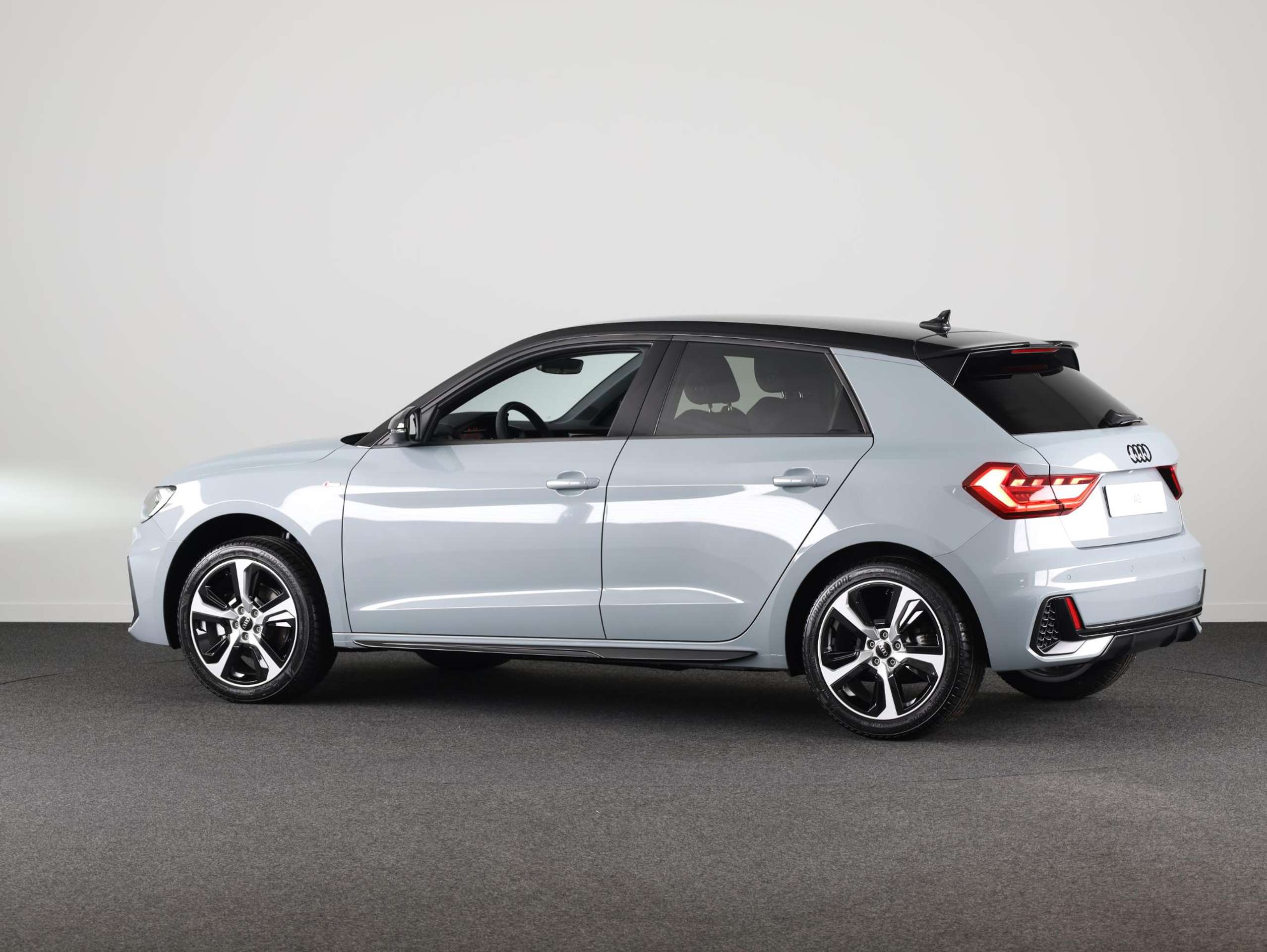 Audi - A1