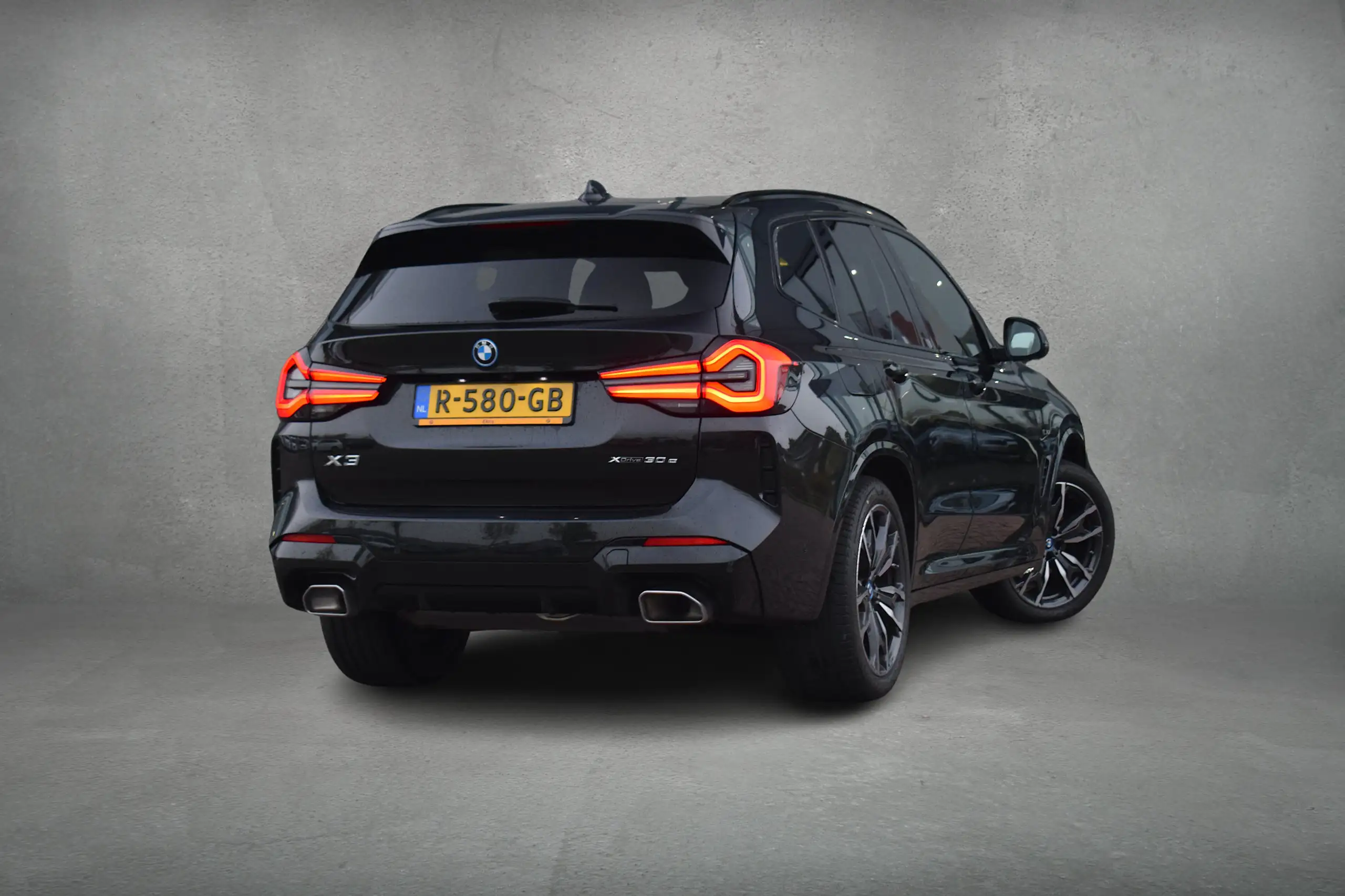 BMW - X3