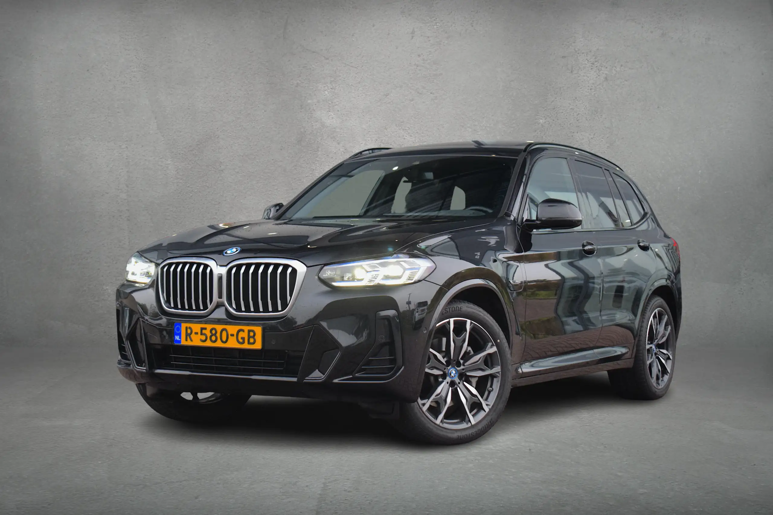 BMW - X3