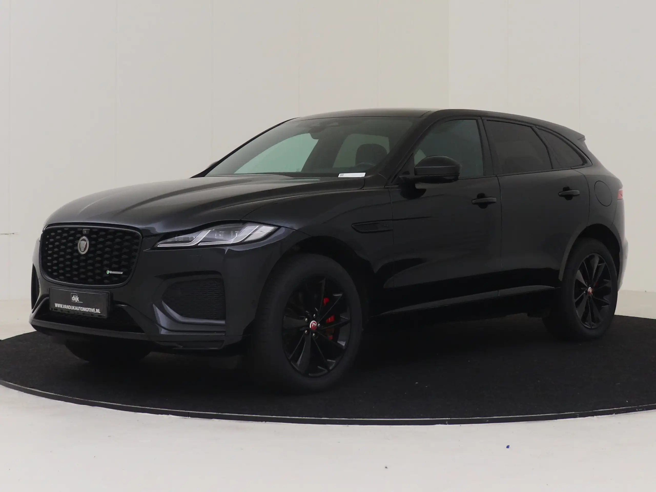 Jaguar - F-Pace