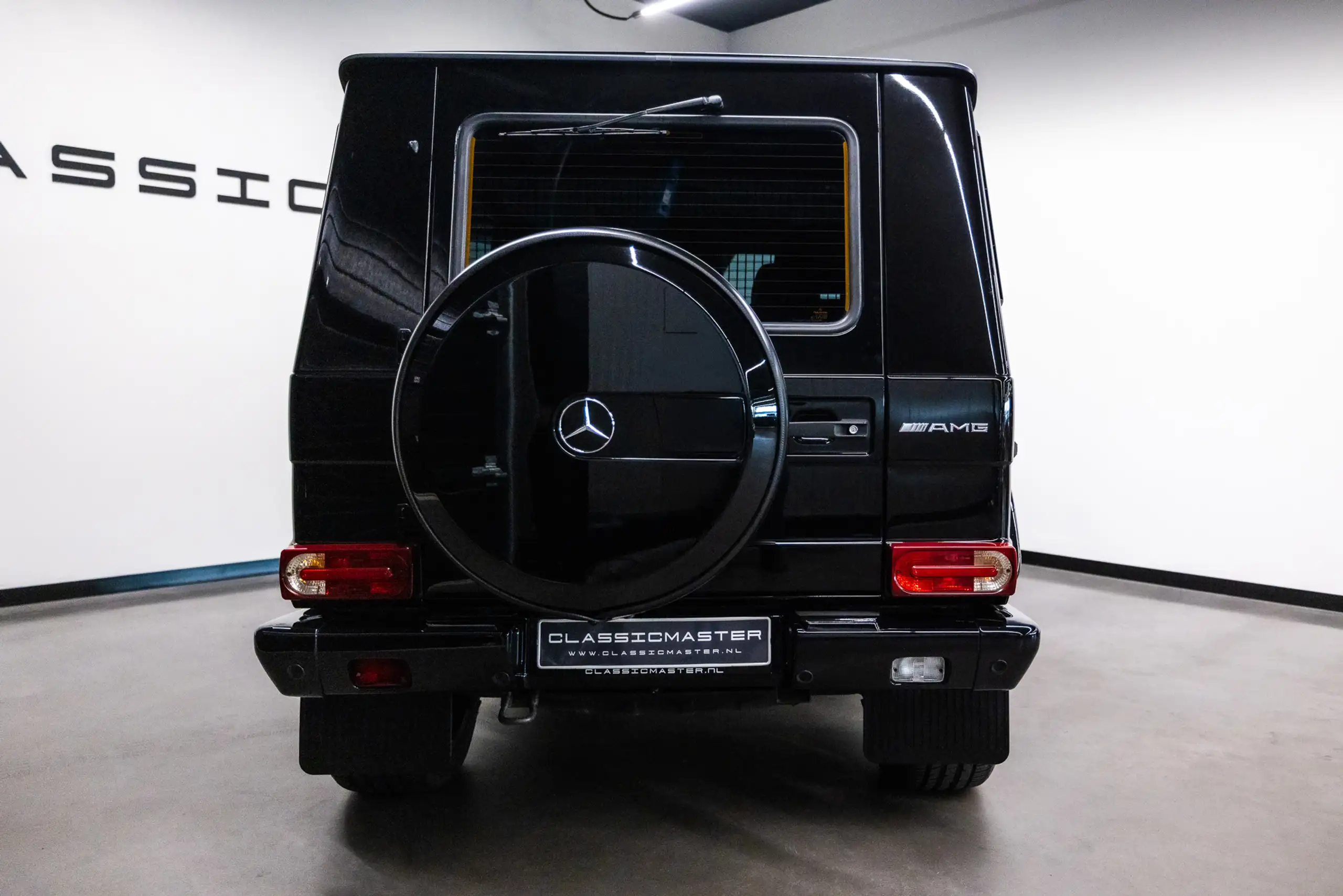 Mercedes-Benz - G 500