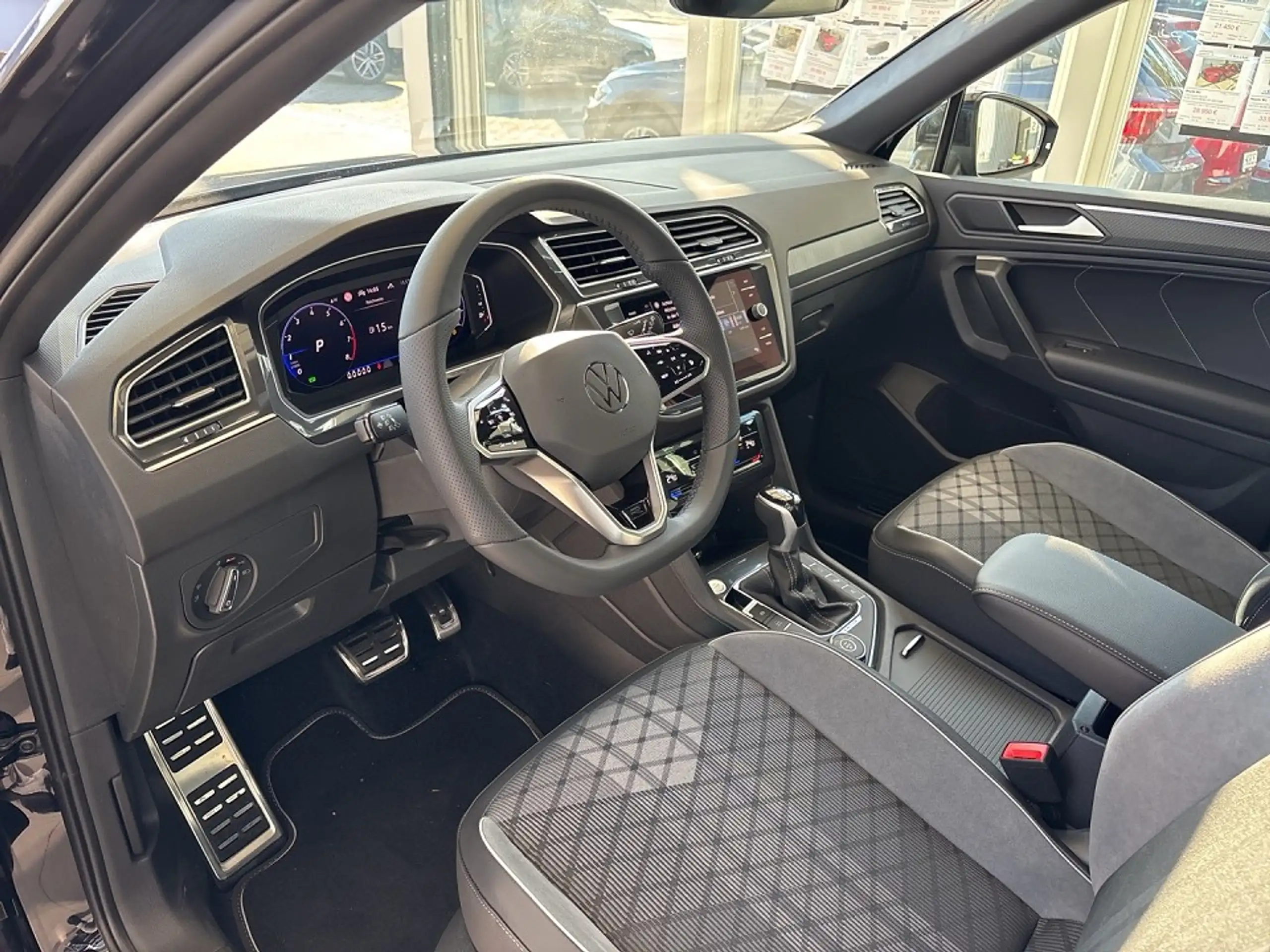 Volkswagen - Tiguan Allspace