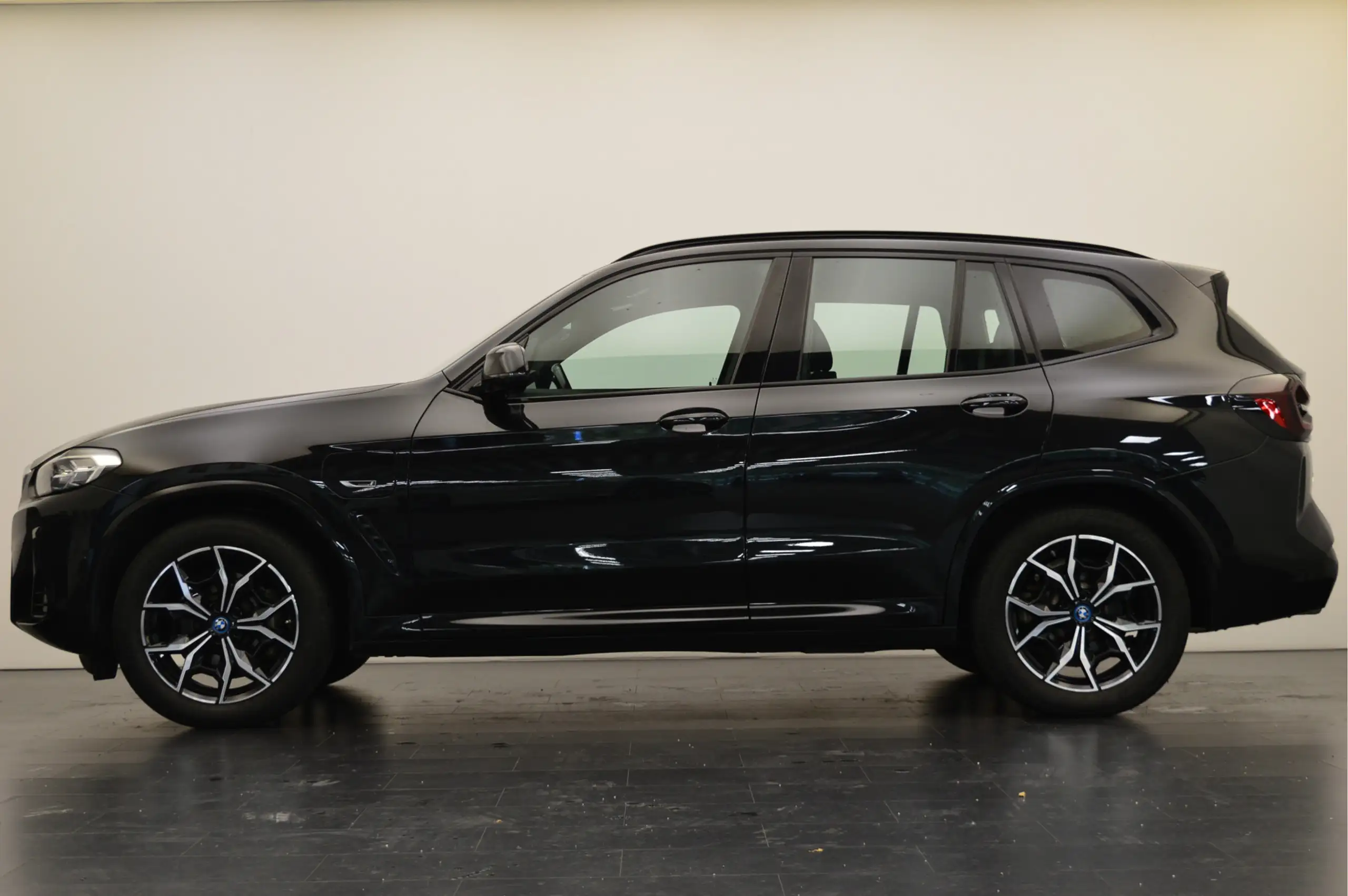 BMW - X3