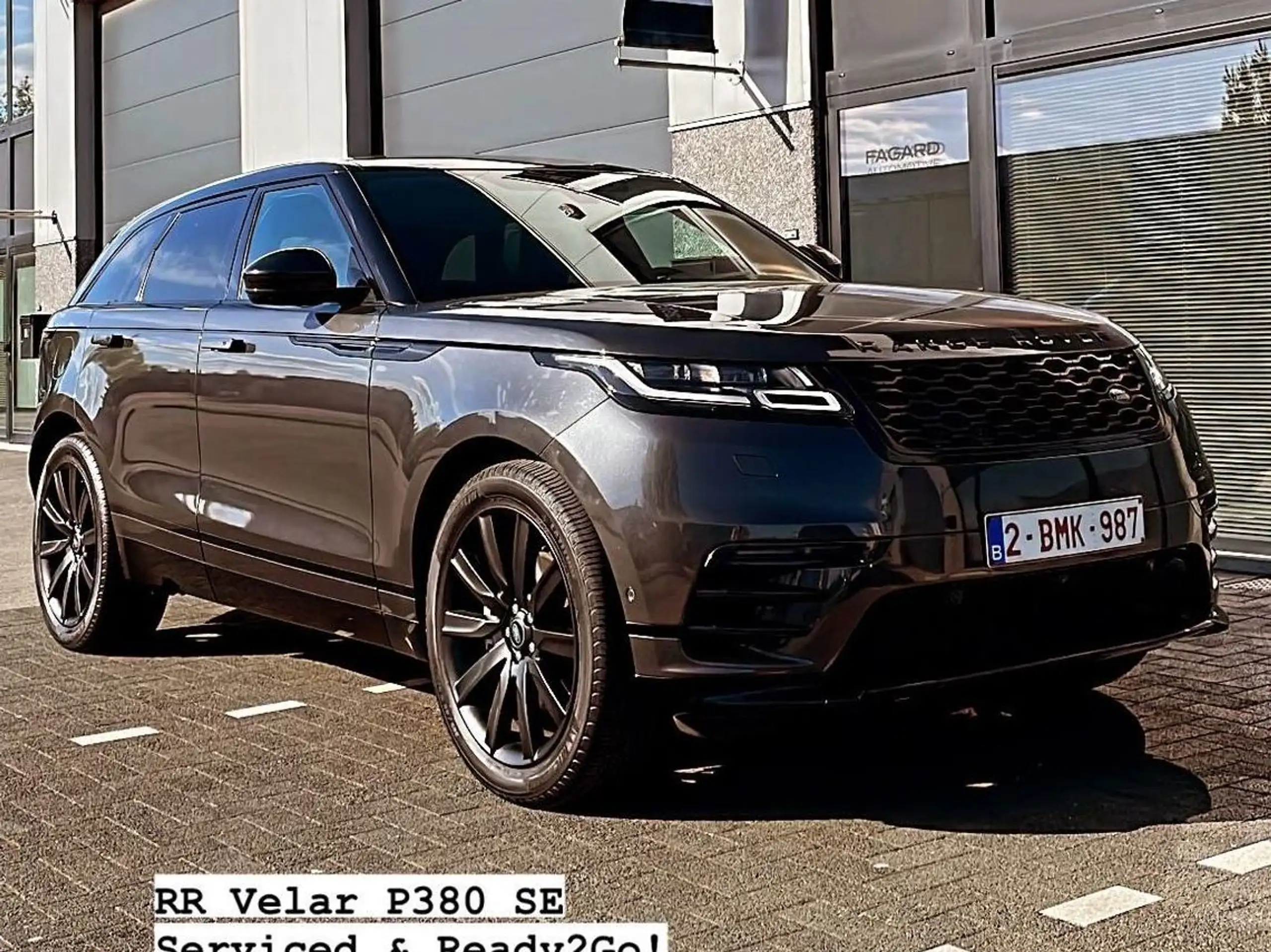 Land Rover - Range Rover Velar