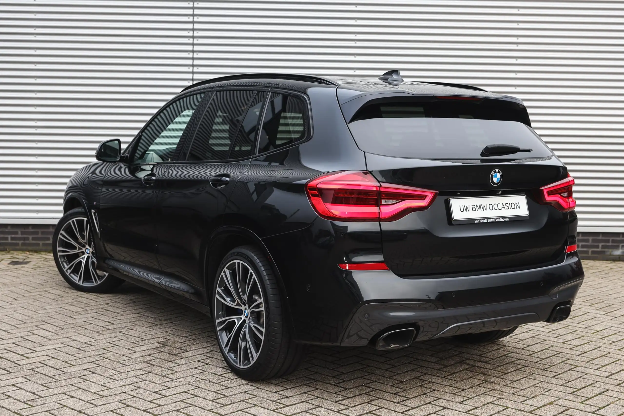 BMW - X3