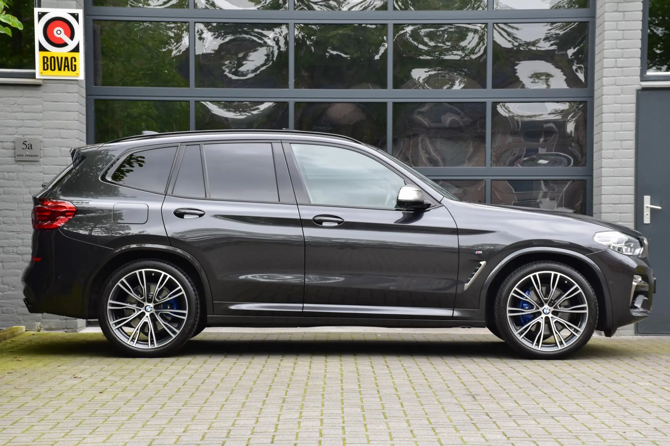 BMW - X3