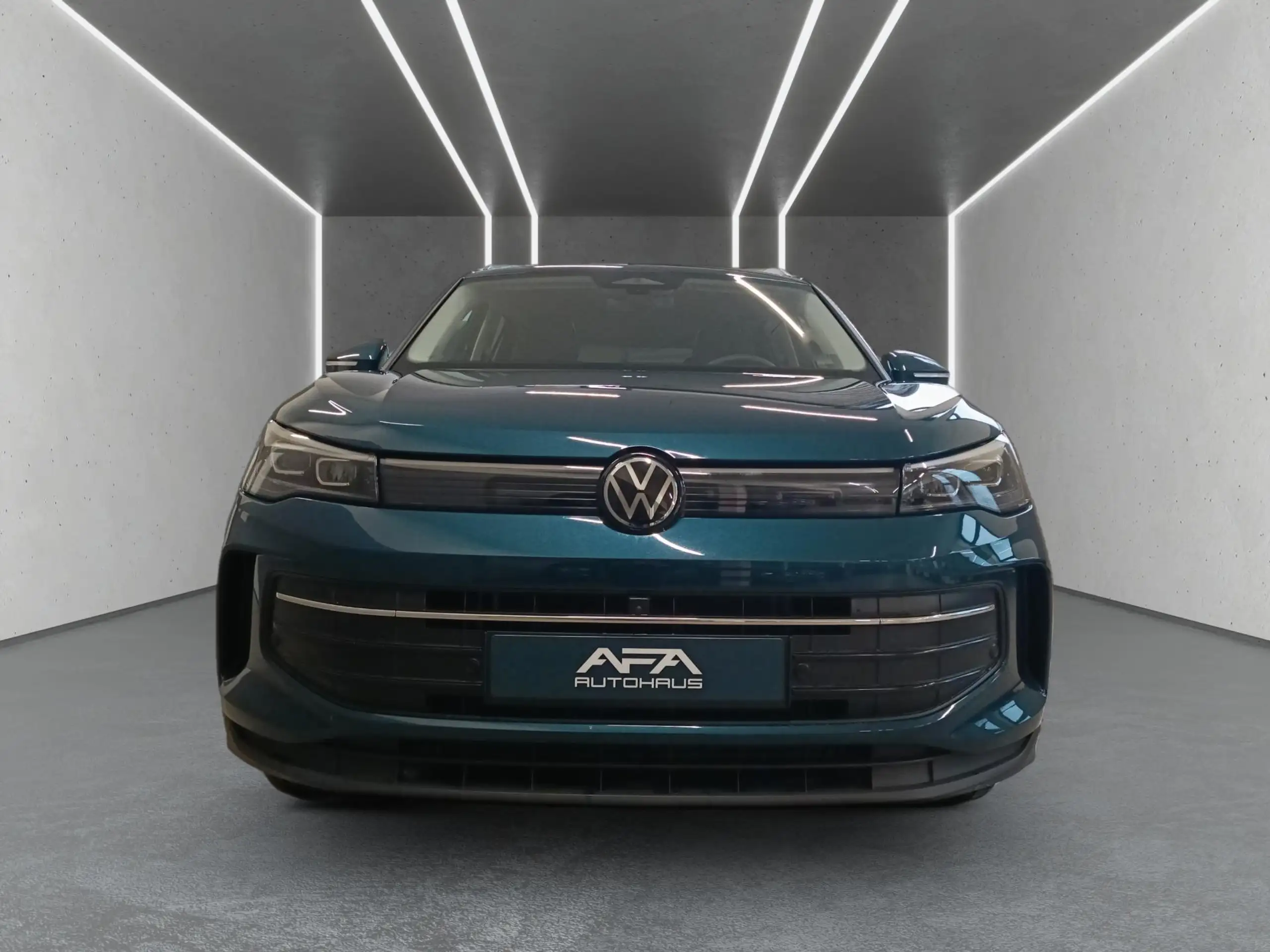 Volkswagen - Tiguan