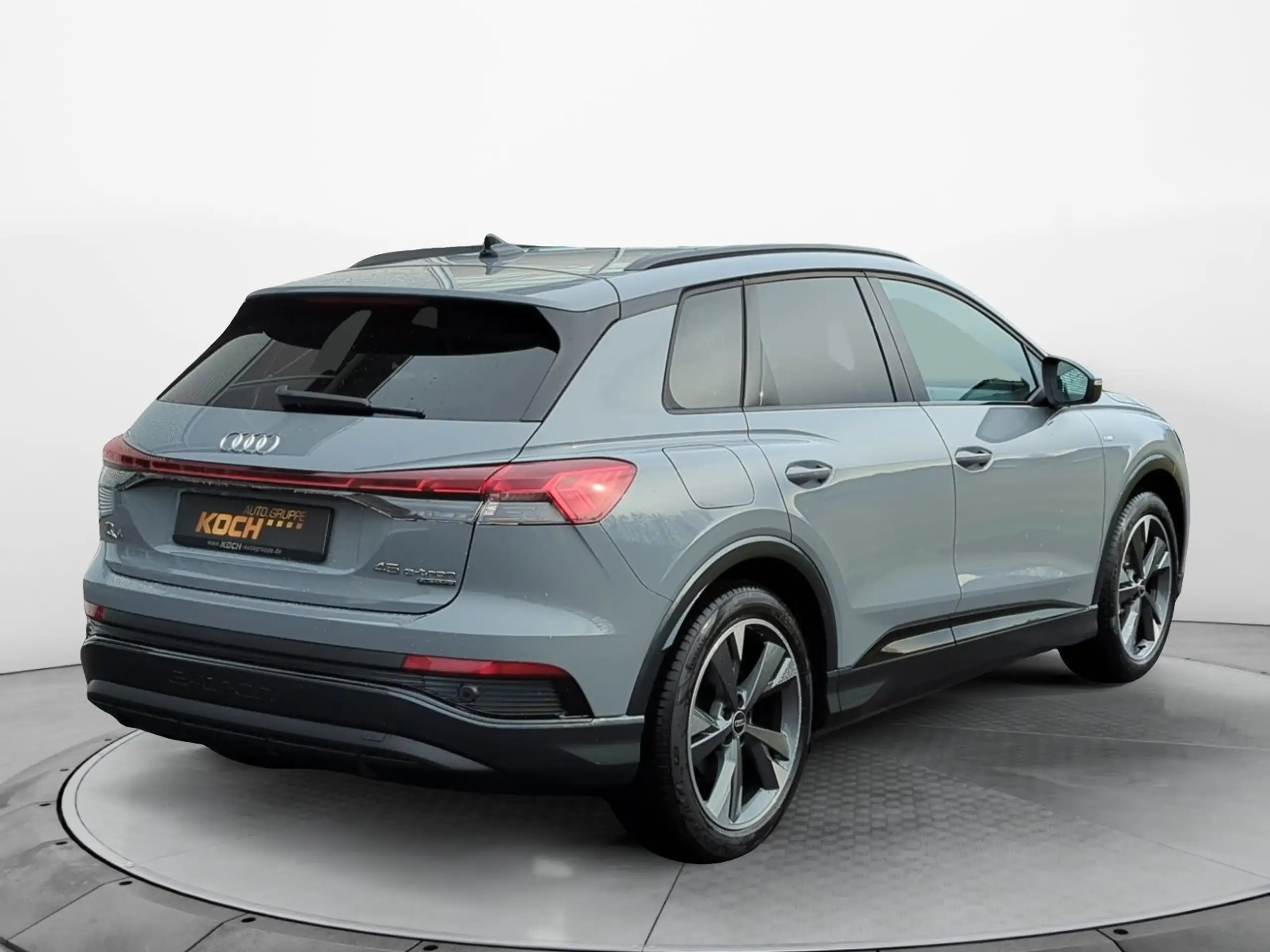 Audi - Q4 e-tron