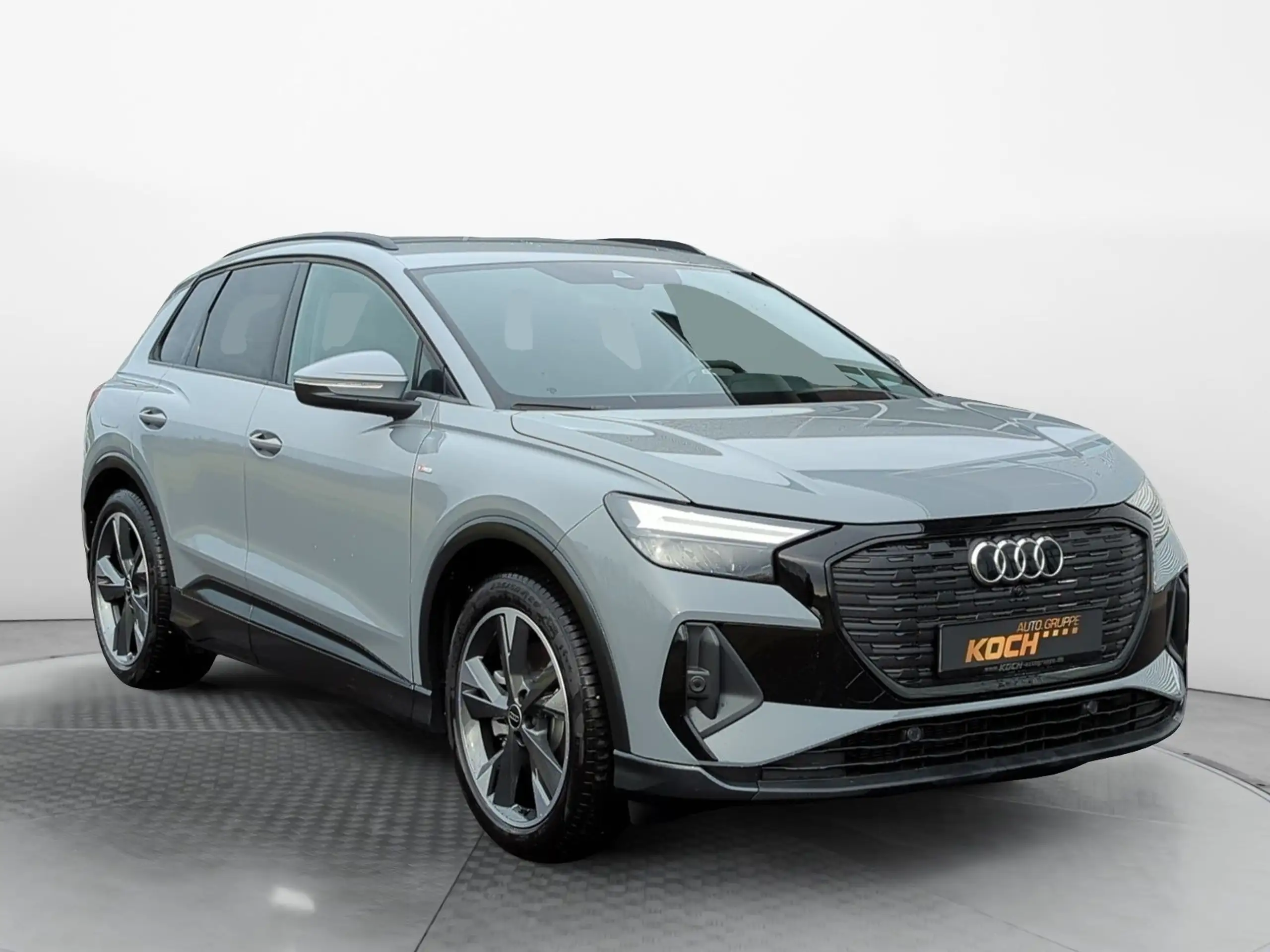 Audi - Q4 e-tron