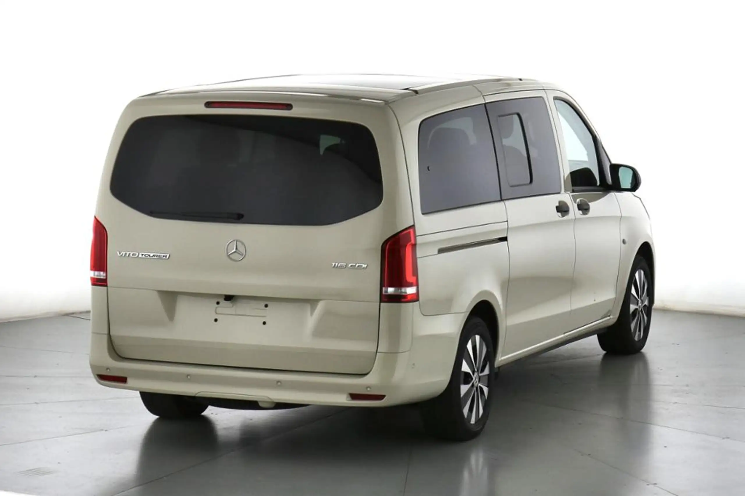 Mercedes-Benz - Vito