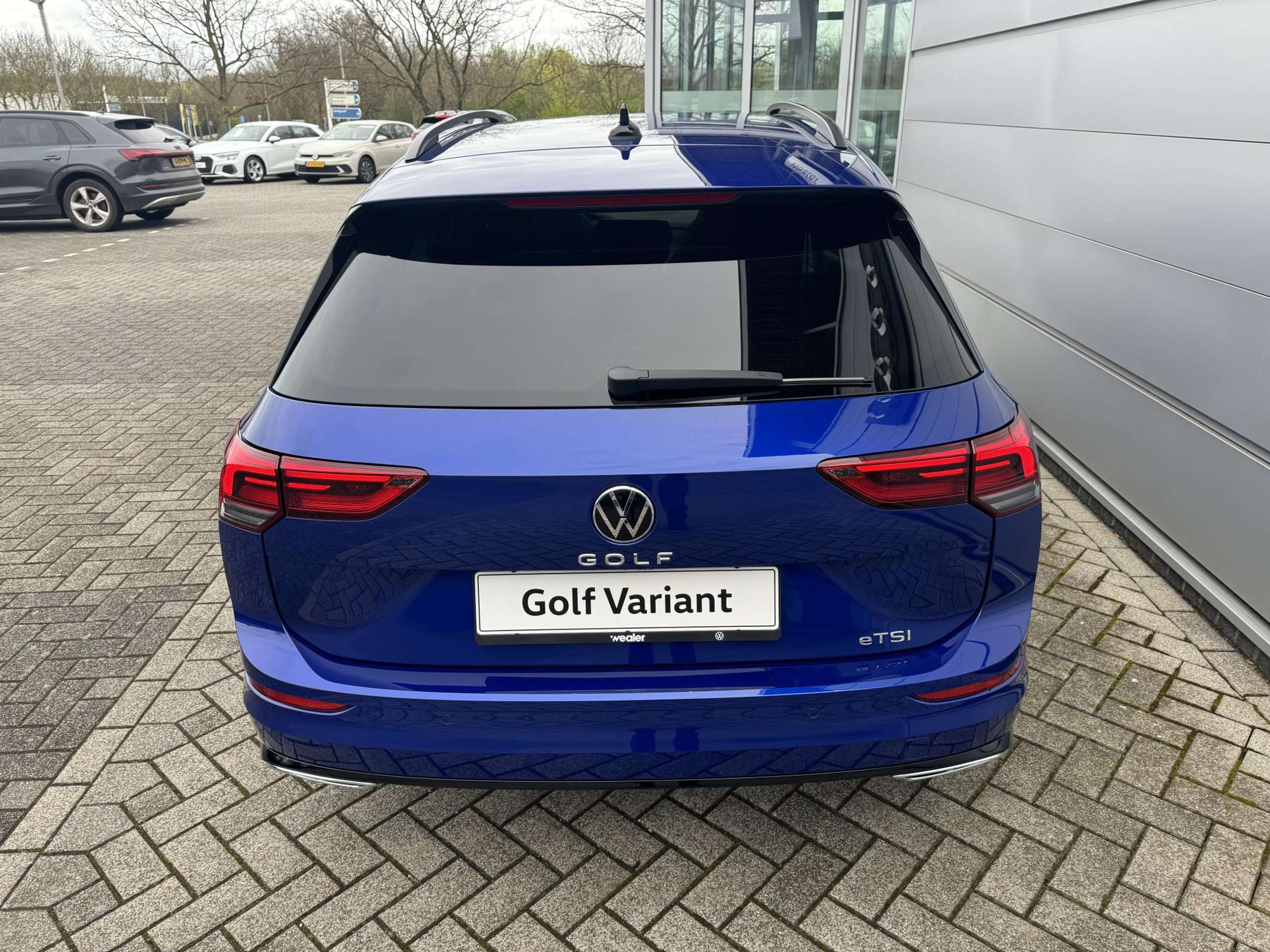 Volkswagen - Golf Variant