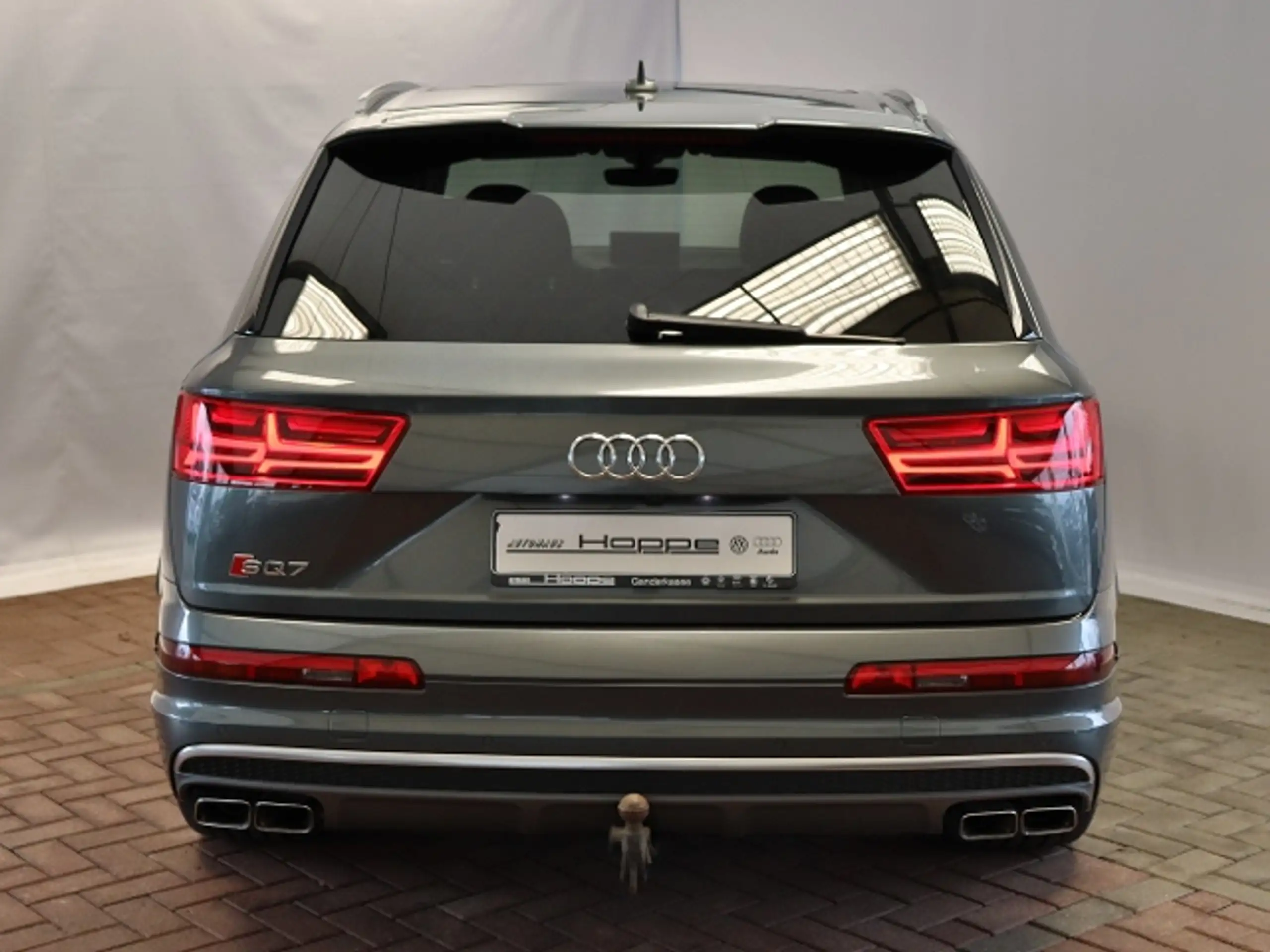 Audi - SQ7