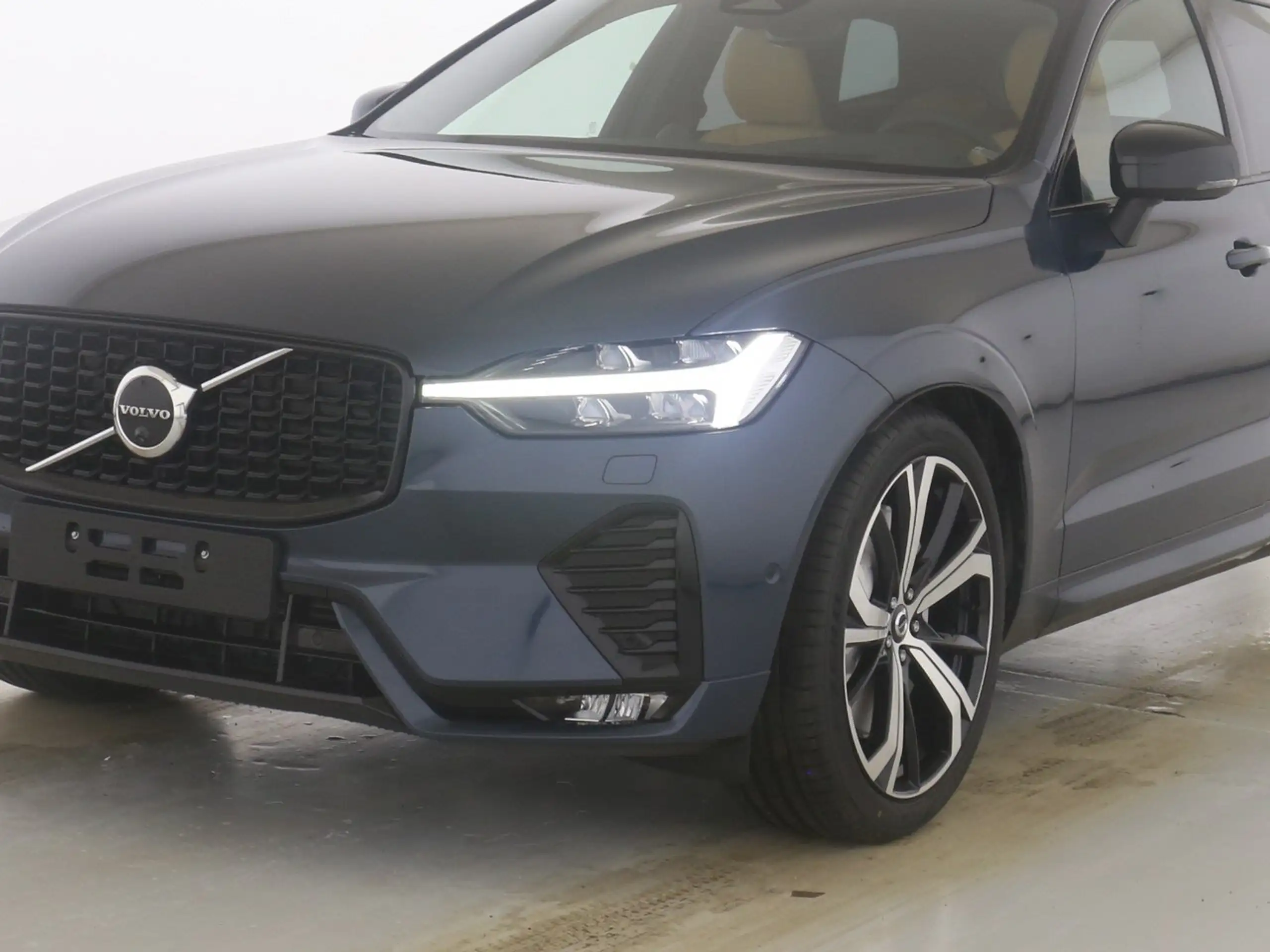 Volvo - XC60