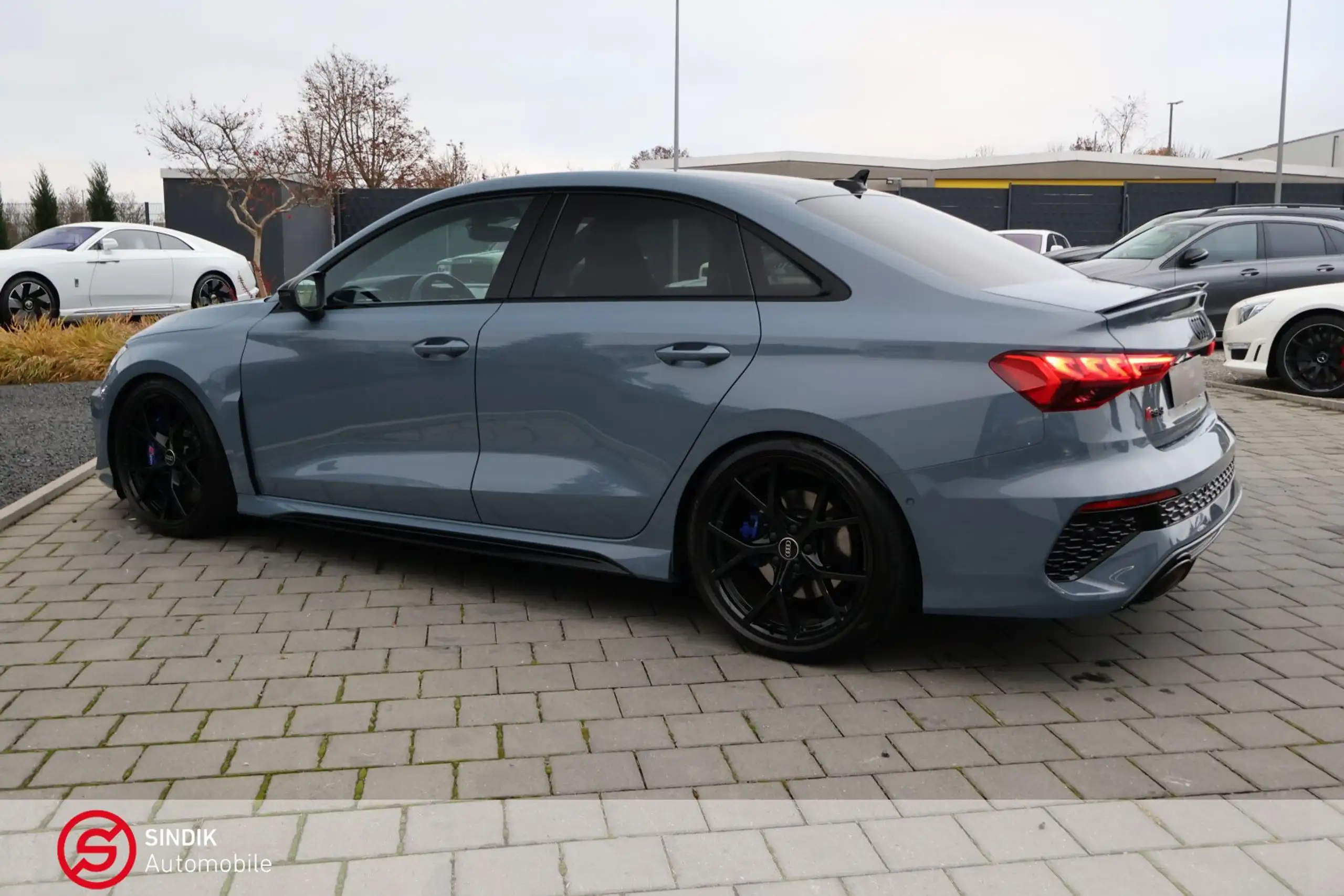 Audi - RS3