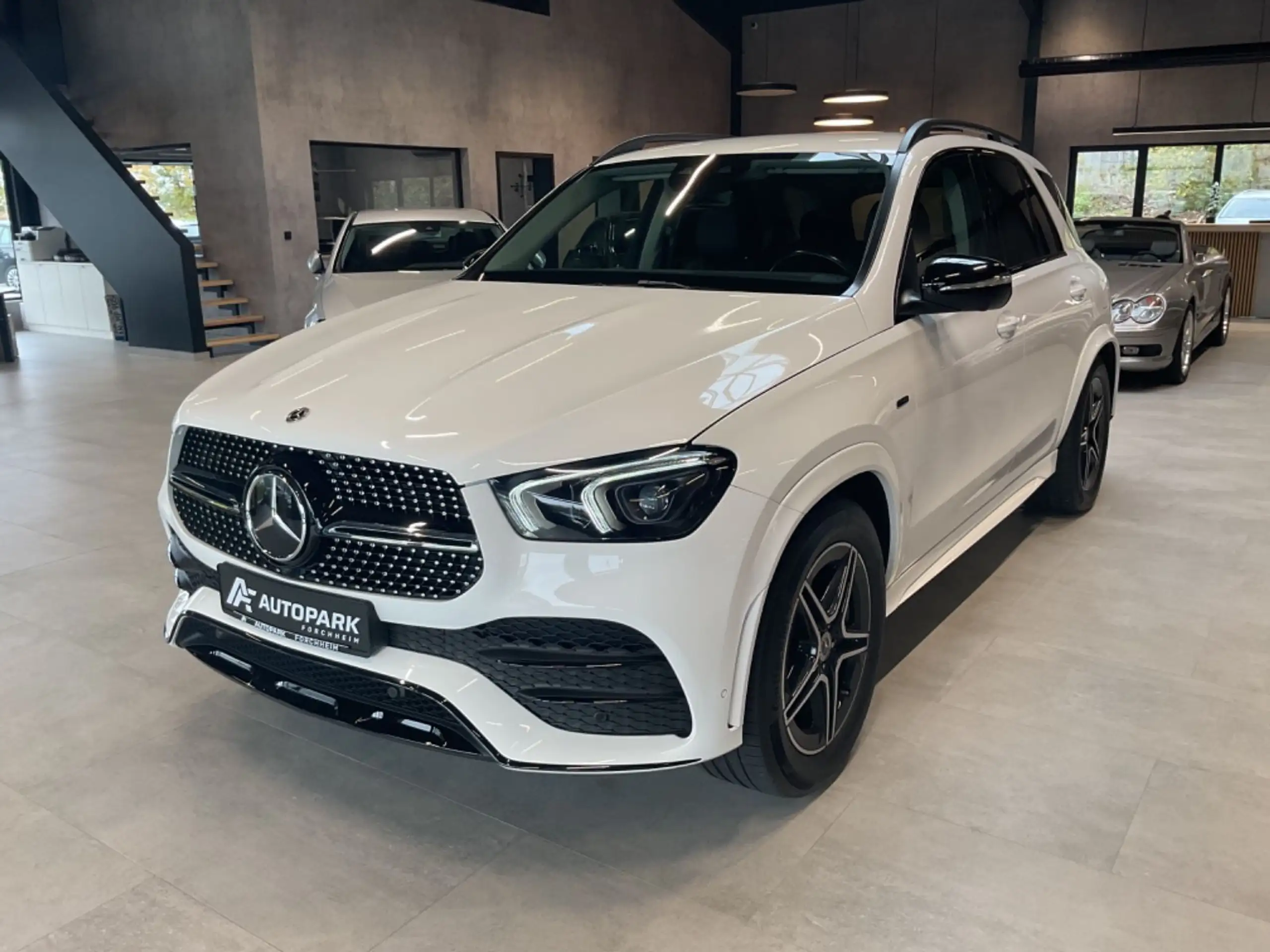 Mercedes-Benz - GLE 350