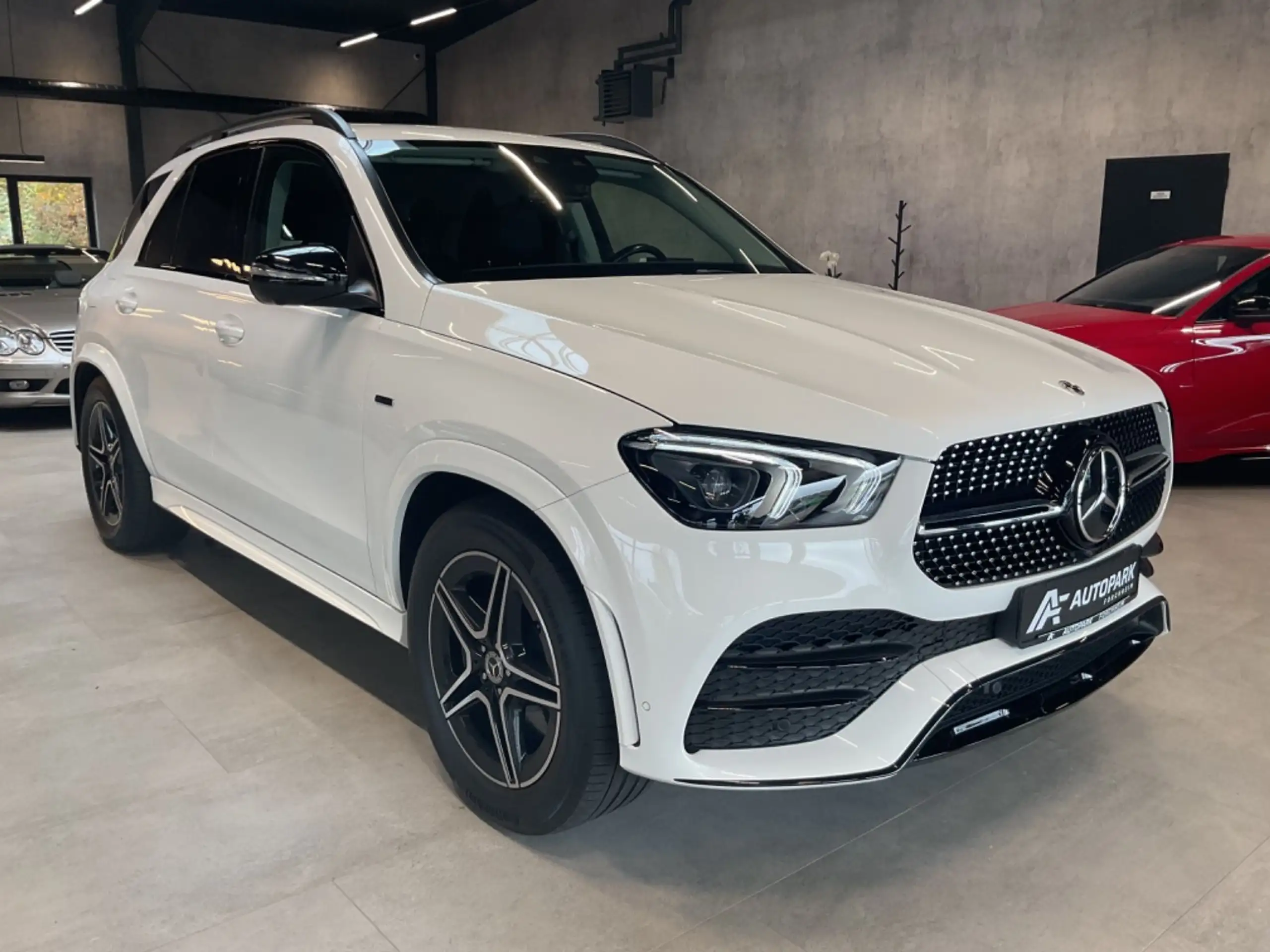 Mercedes-Benz - GLE 350