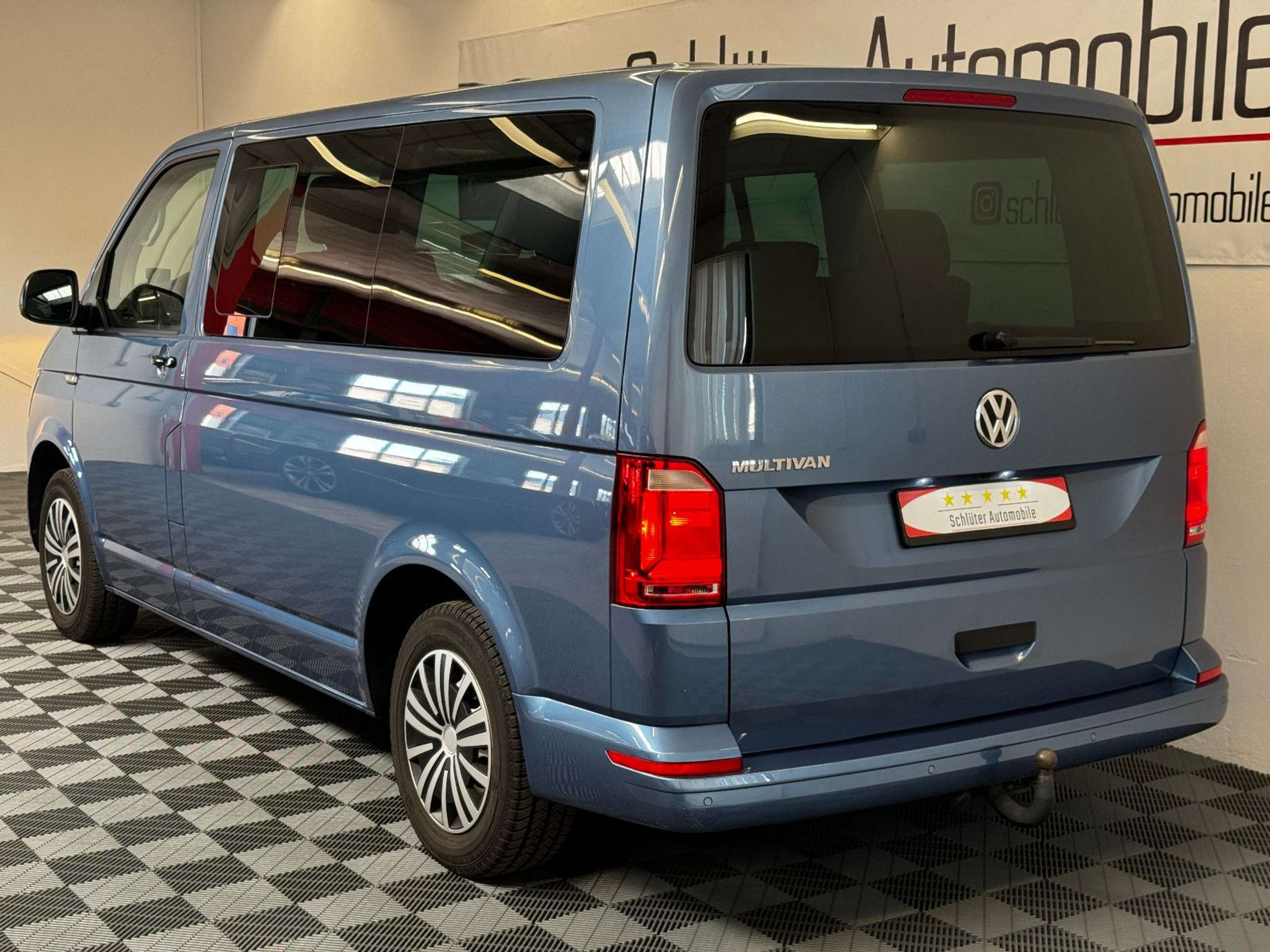 Volkswagen - T6 Multivan