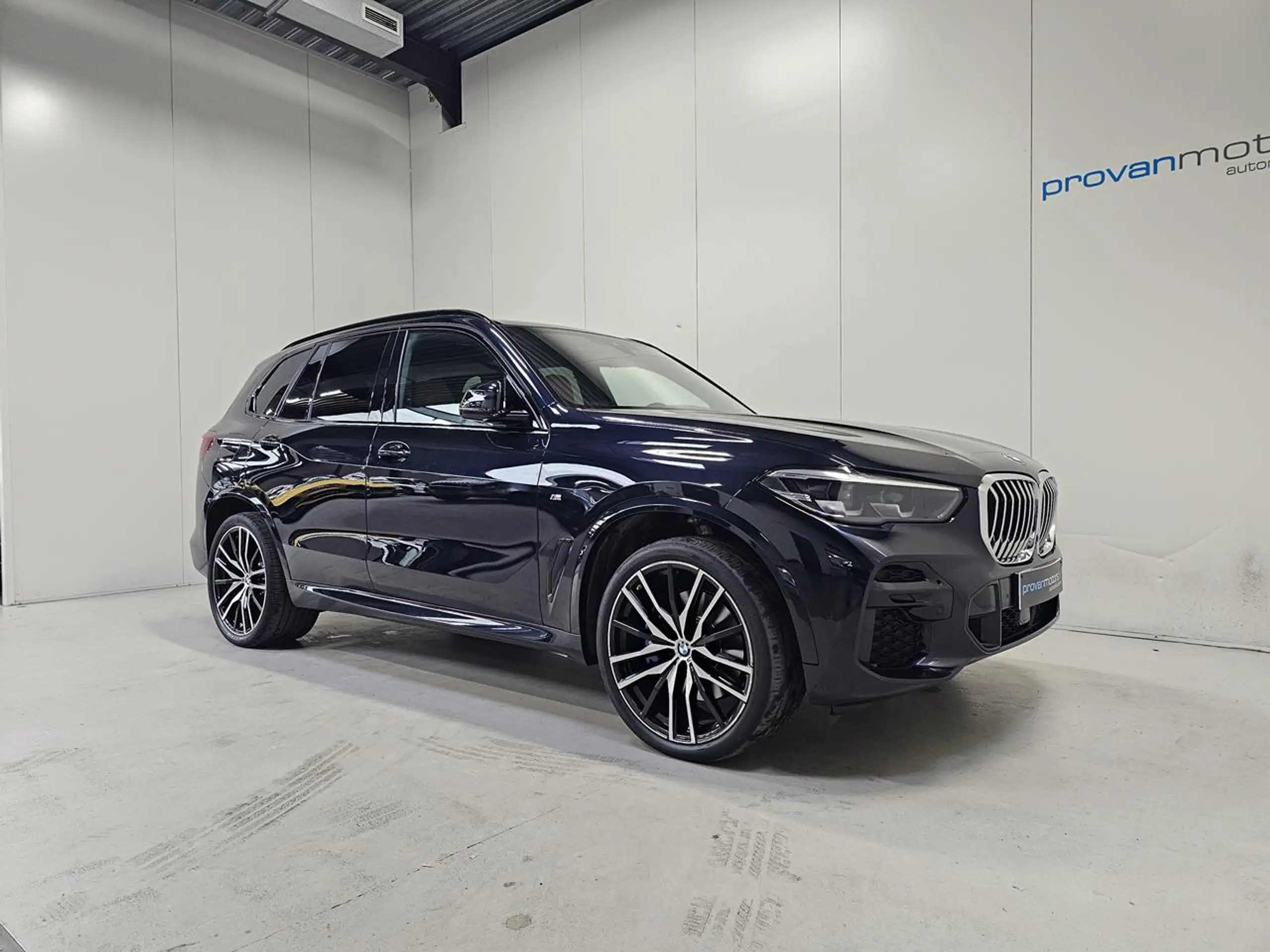 BMW - X5