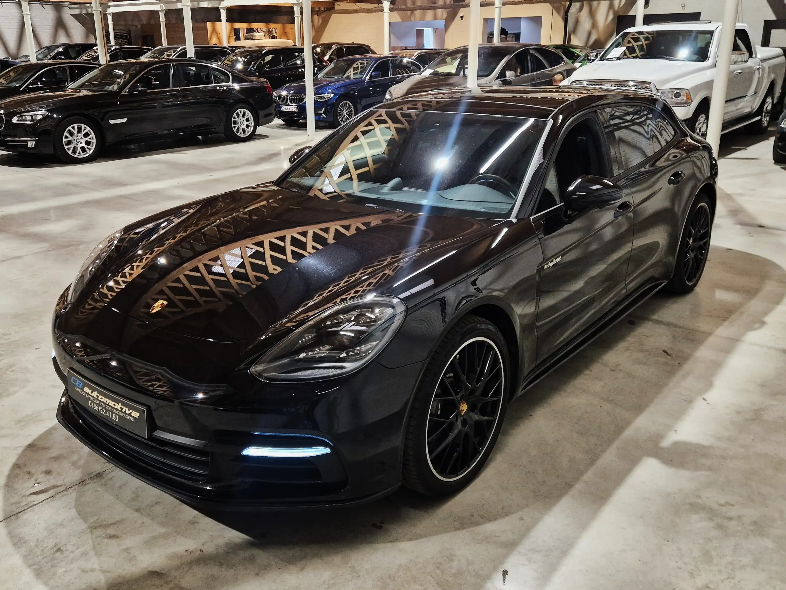 Porsche - Panamera