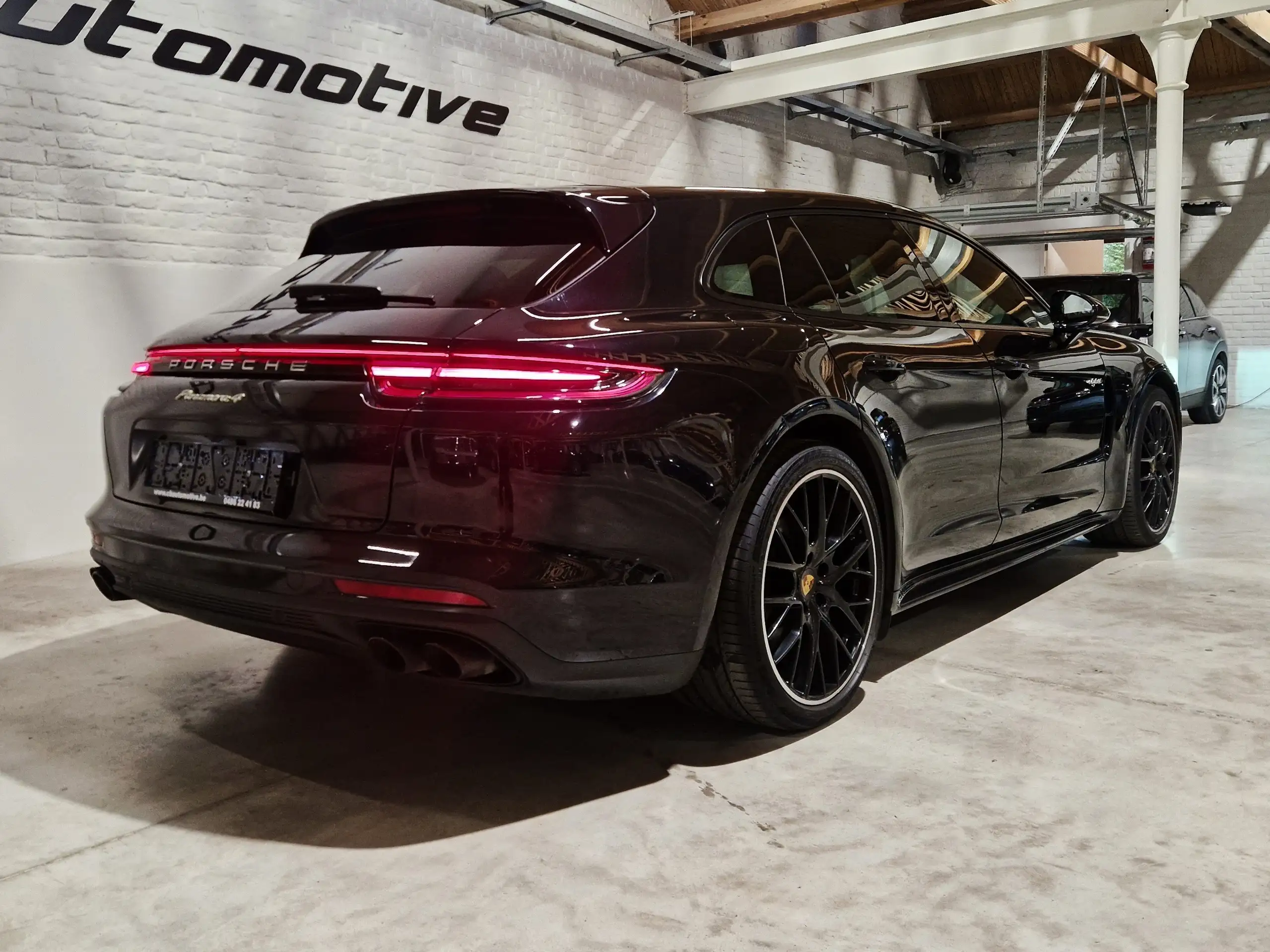 Porsche - Panamera