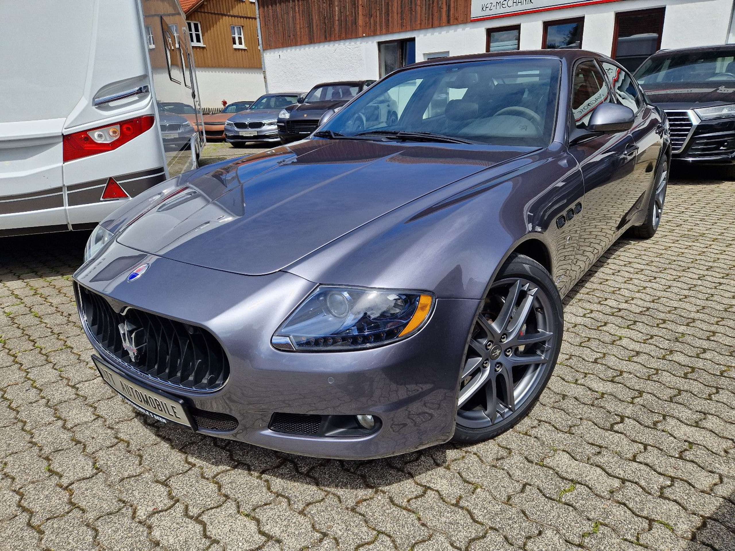 Maserati Quattroporte 2012