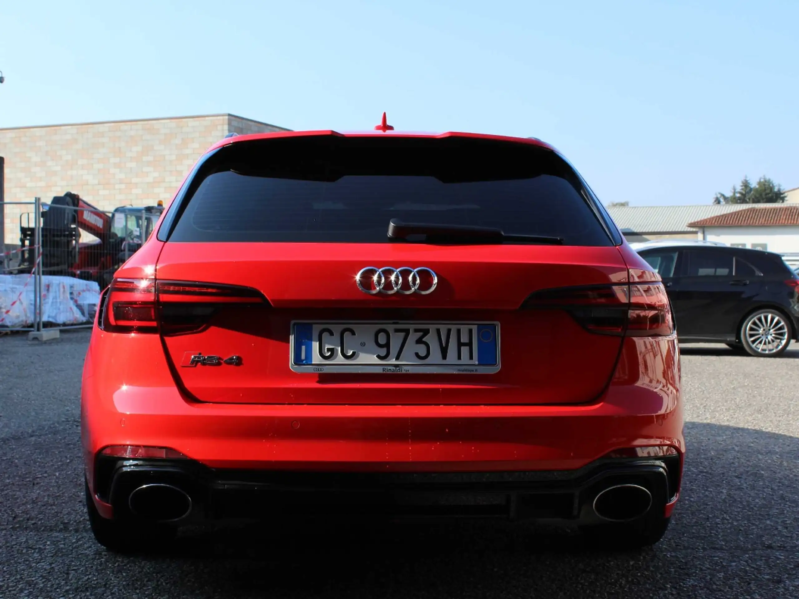 Audi - RS4