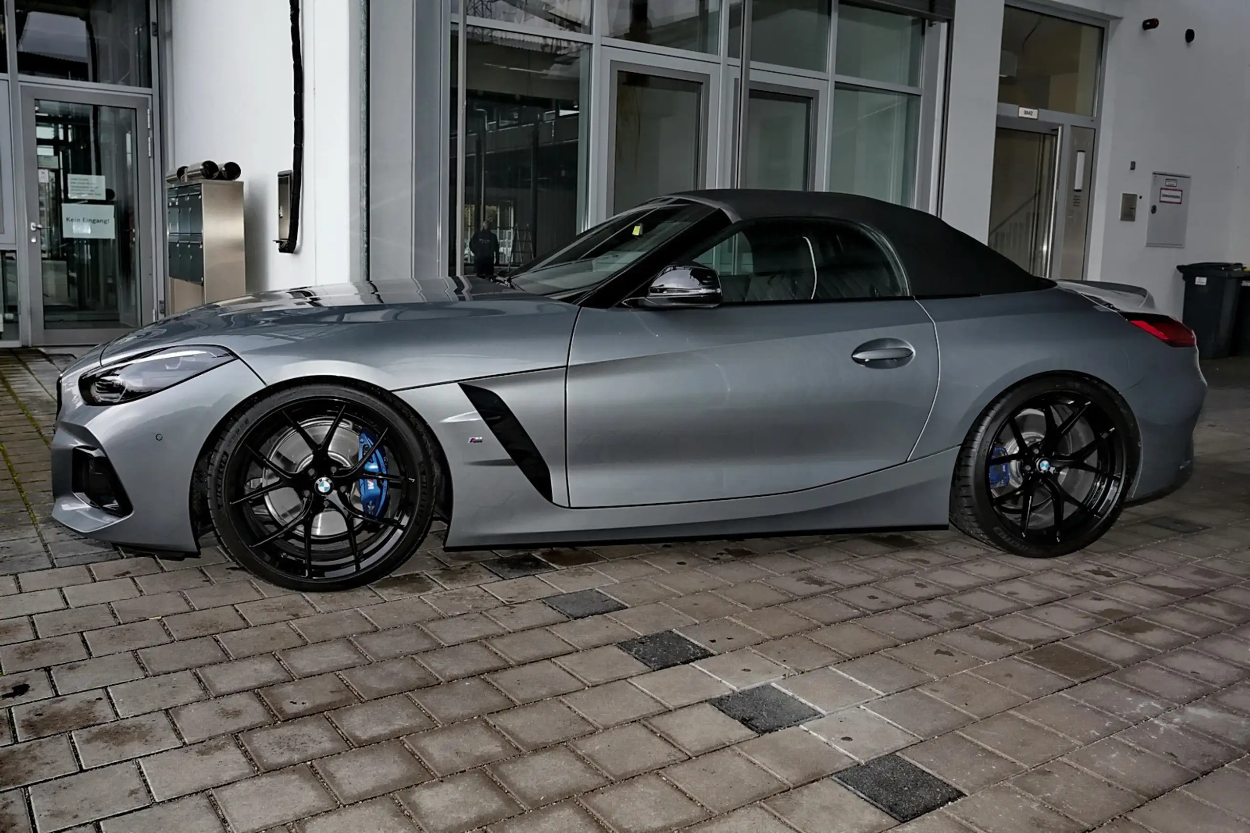 BMW - Z4 M