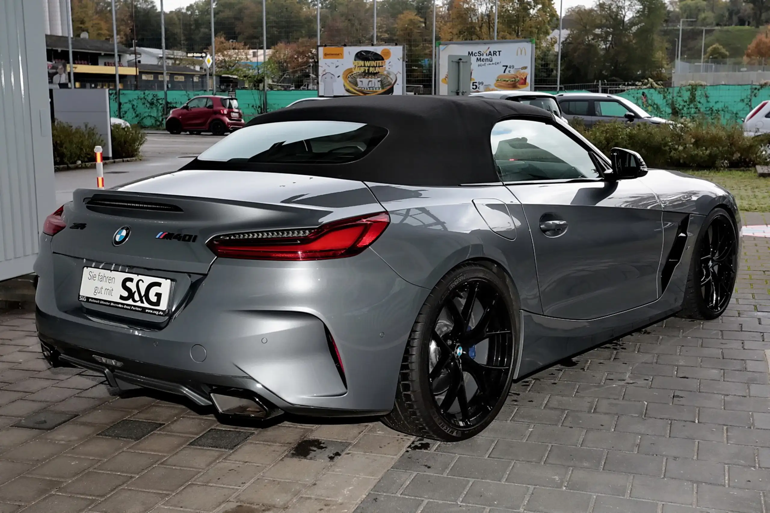 BMW - Z4 M