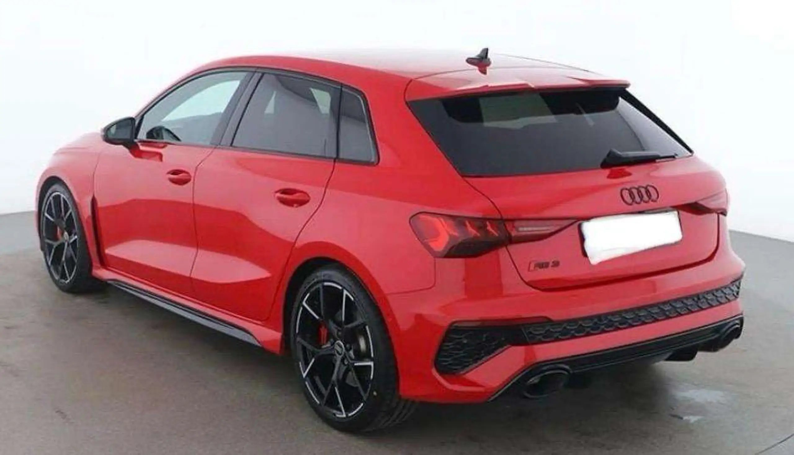 Audi - RS3