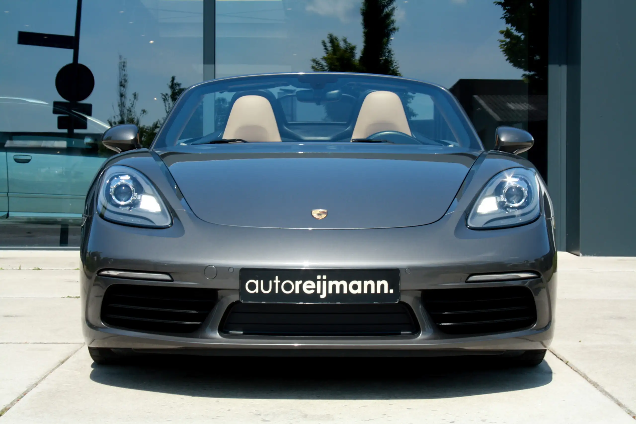 Porsche - Boxster