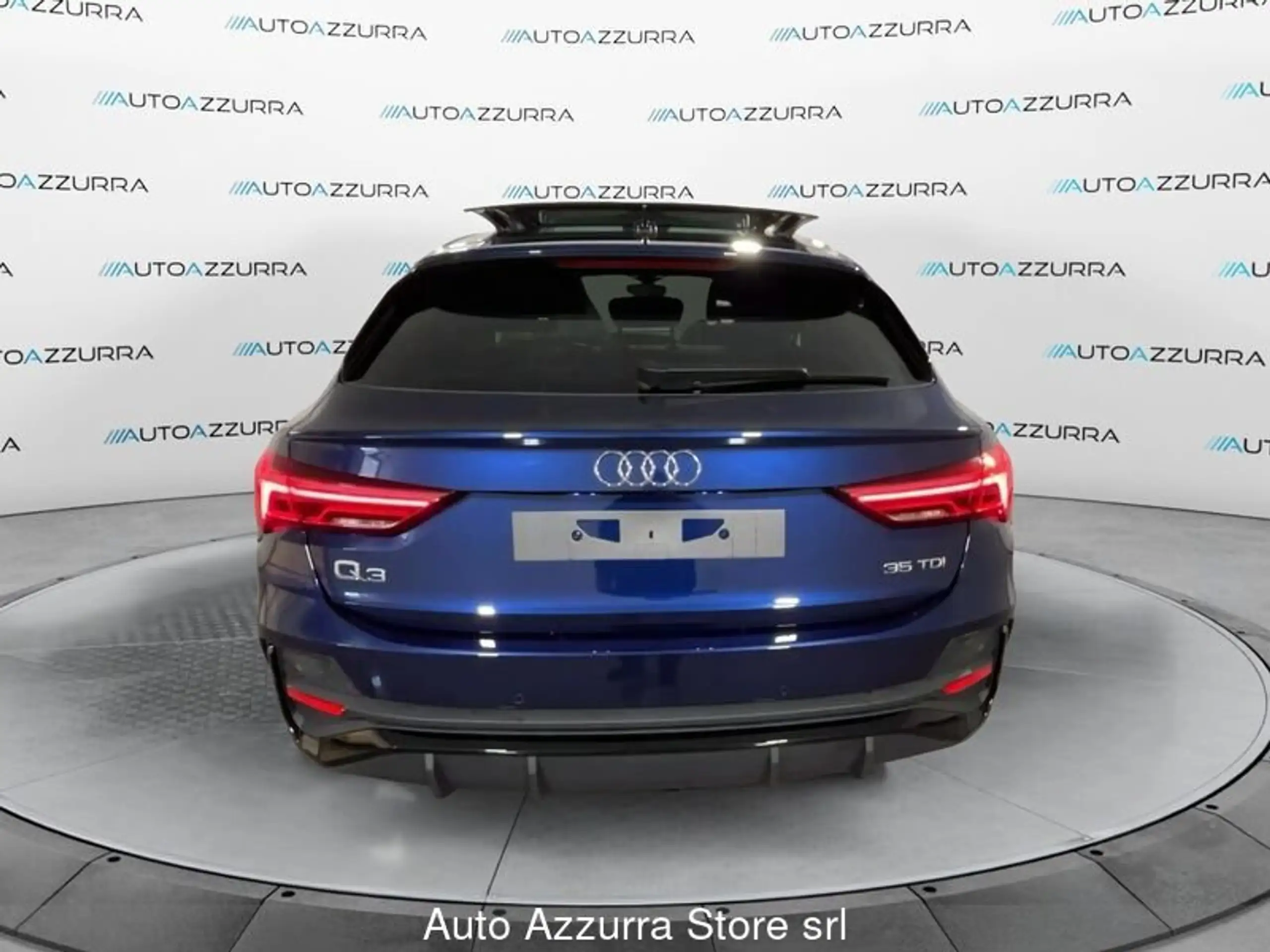 Audi - Q3