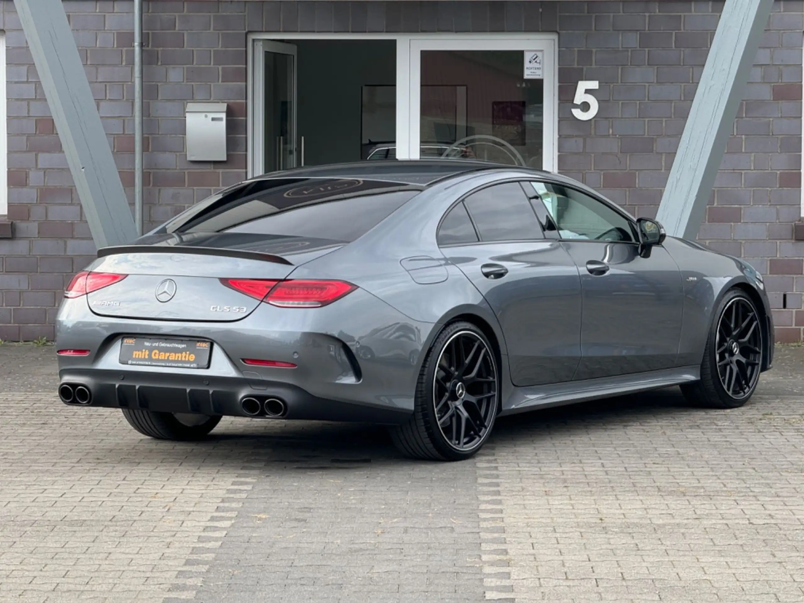 Mercedes-Benz - CLS 53 AMG