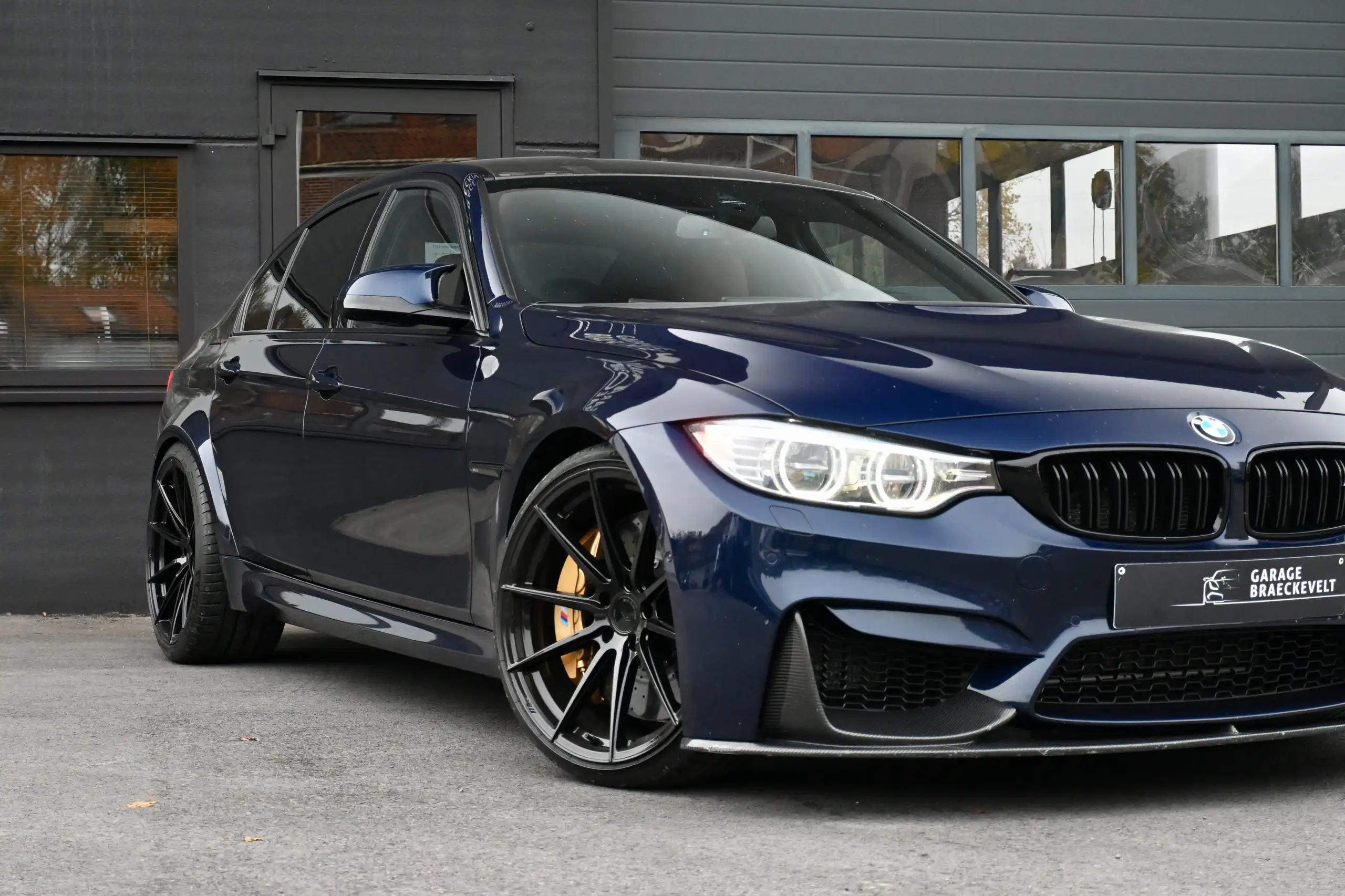 BMW - M3