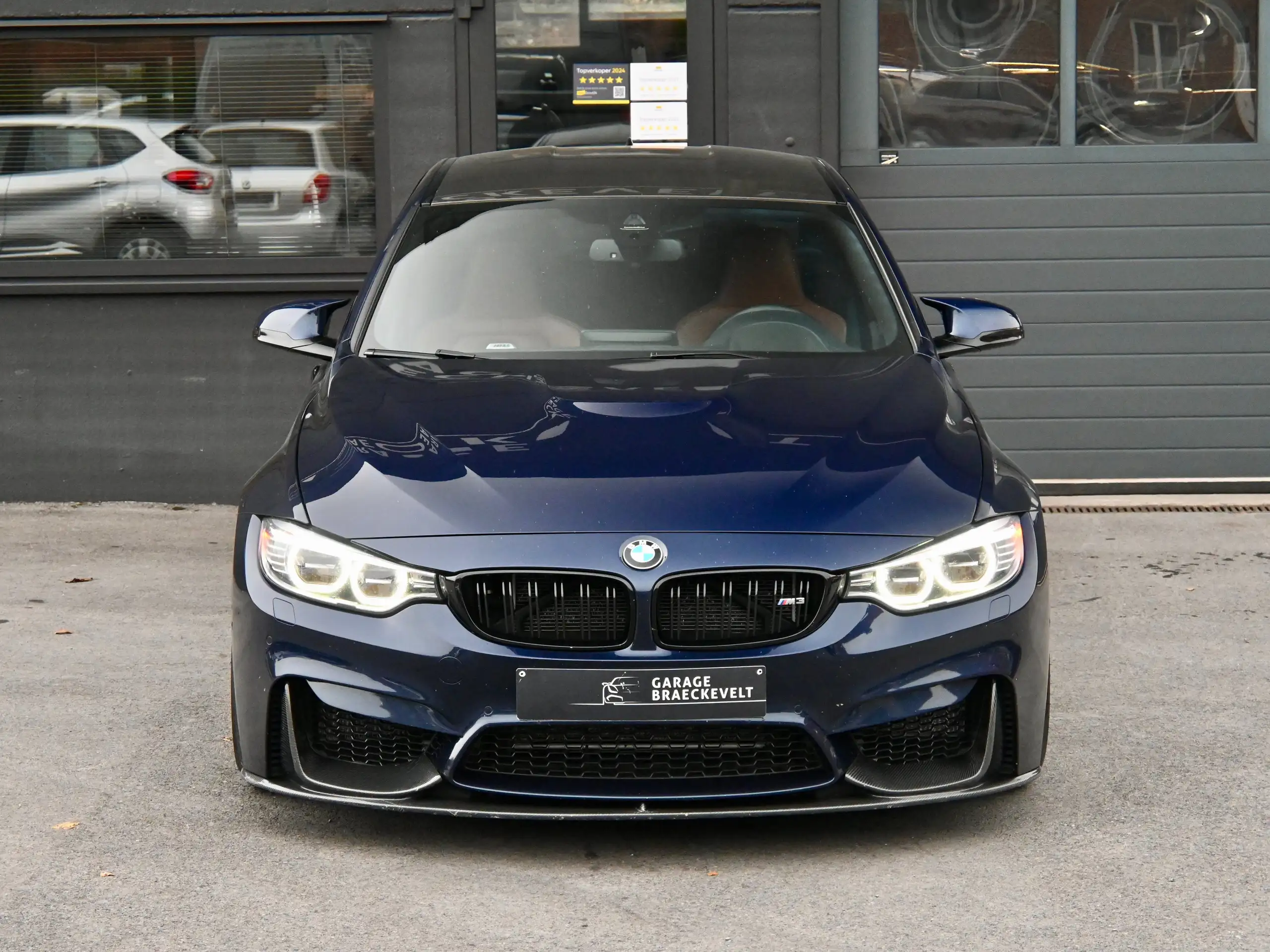 BMW - M3