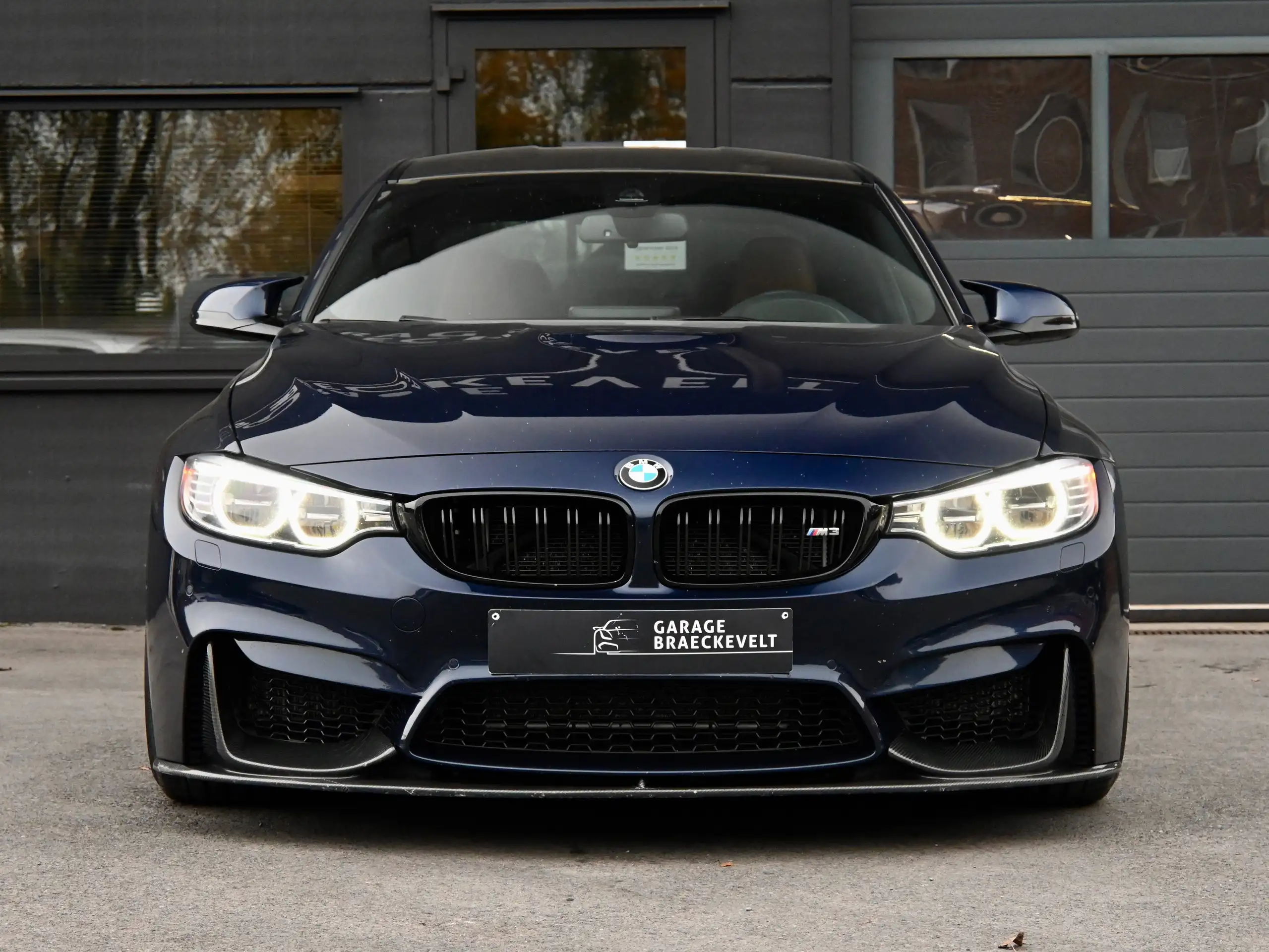 BMW - M3