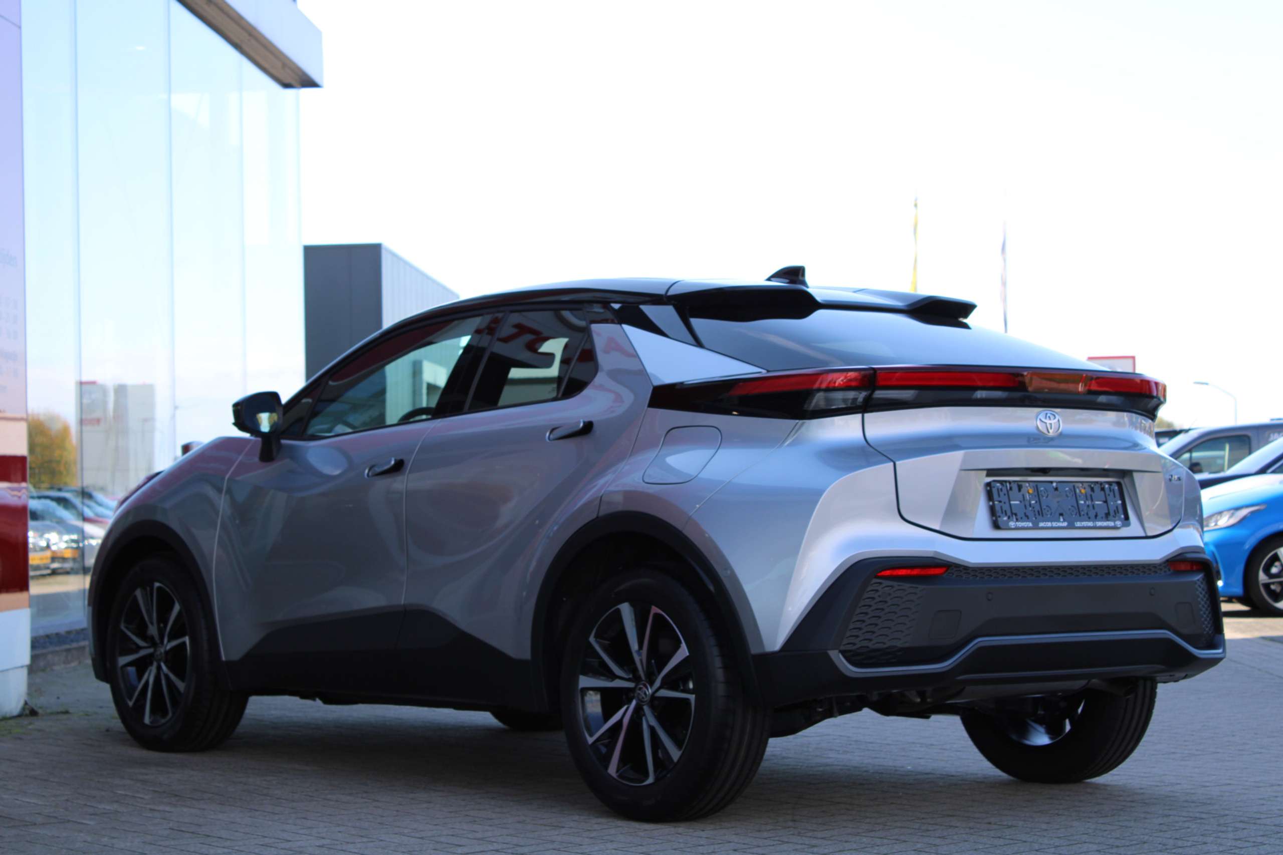 Toyota - C-HR