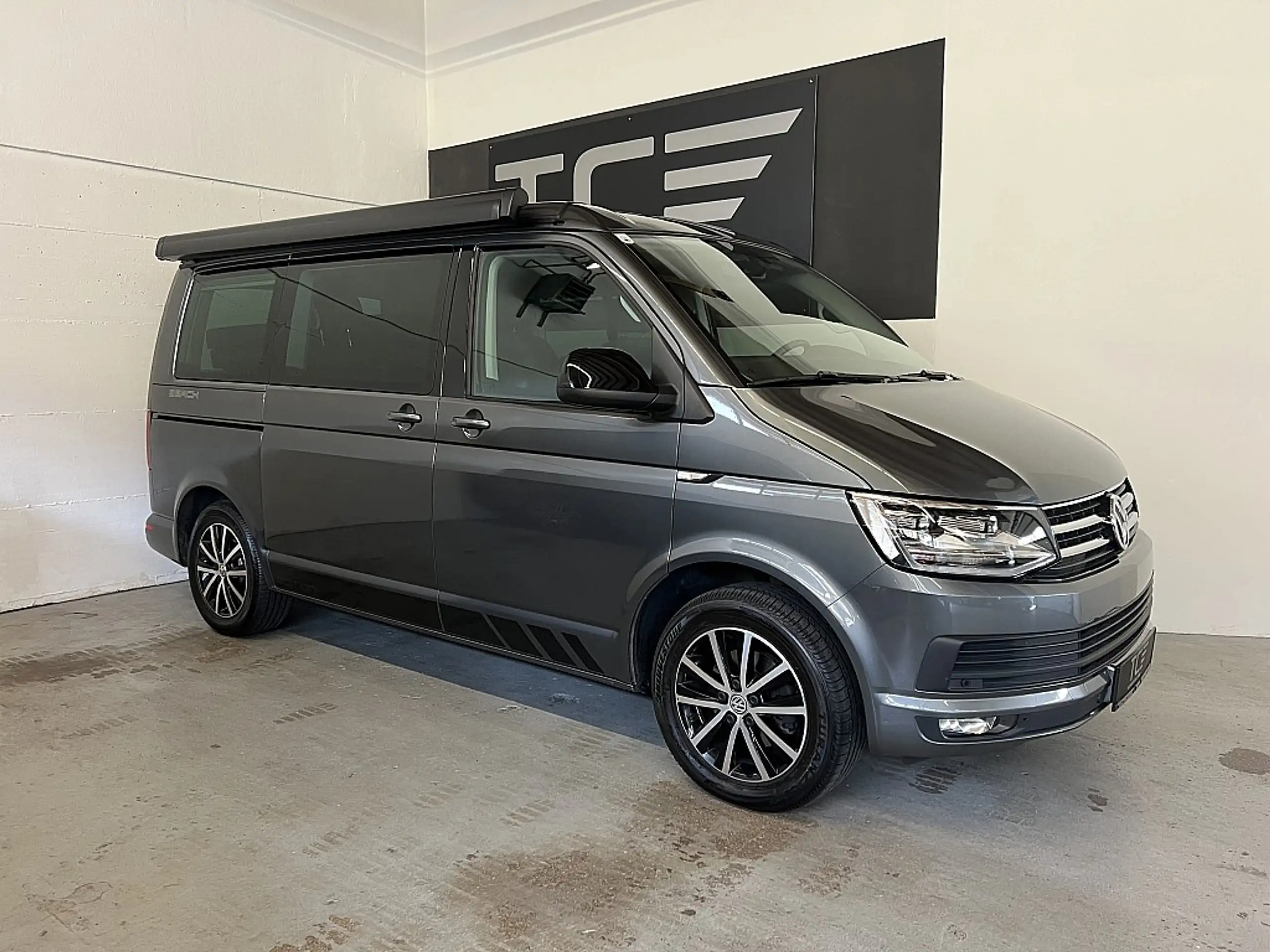 Volkswagen T6 Multivan 2016