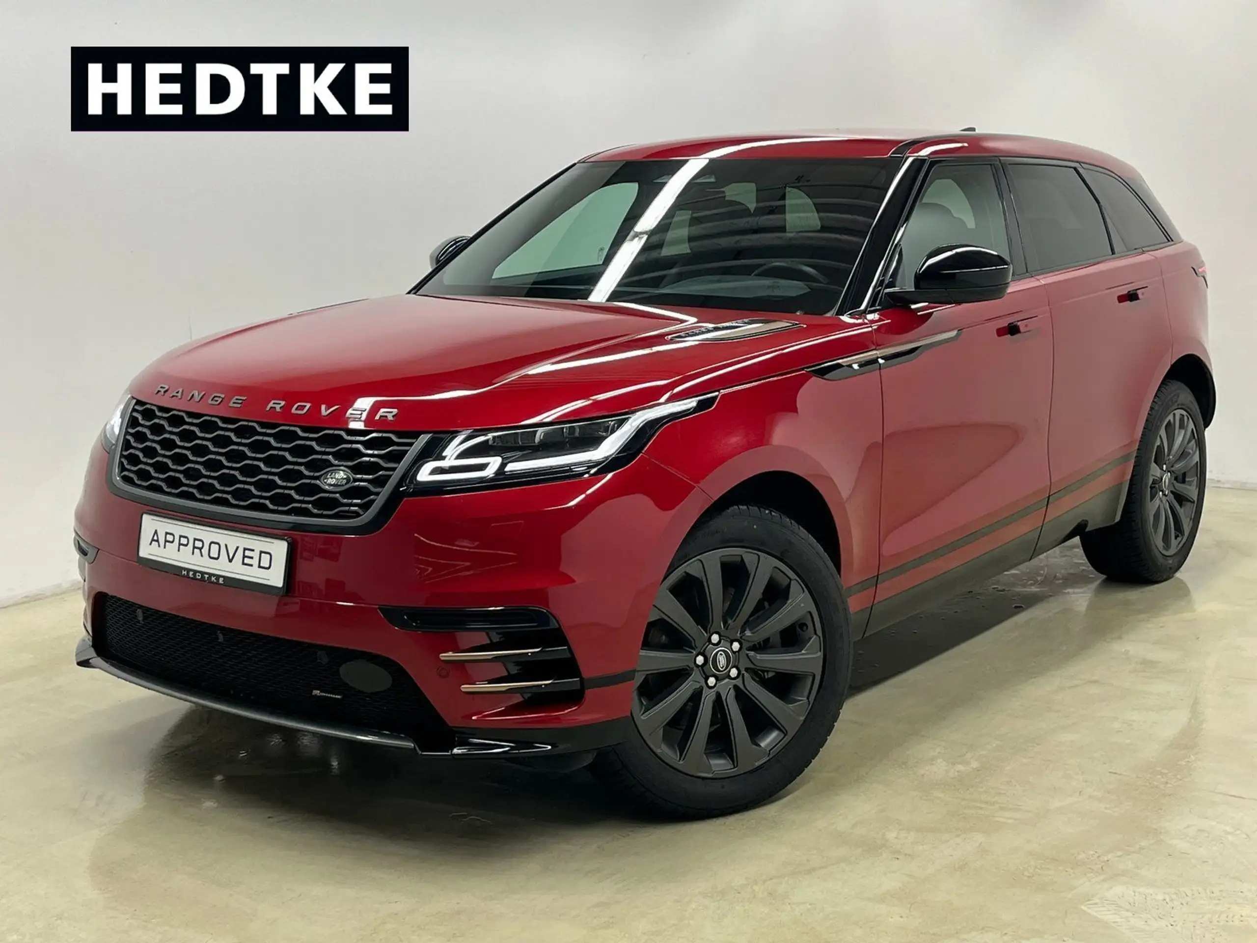 Land Rover - Range Rover Velar